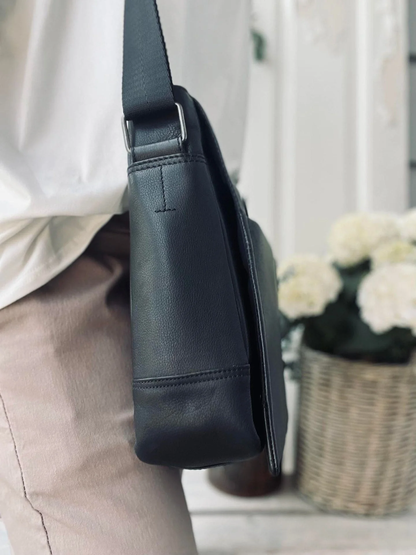 Laptop messenger - Black - Image 5