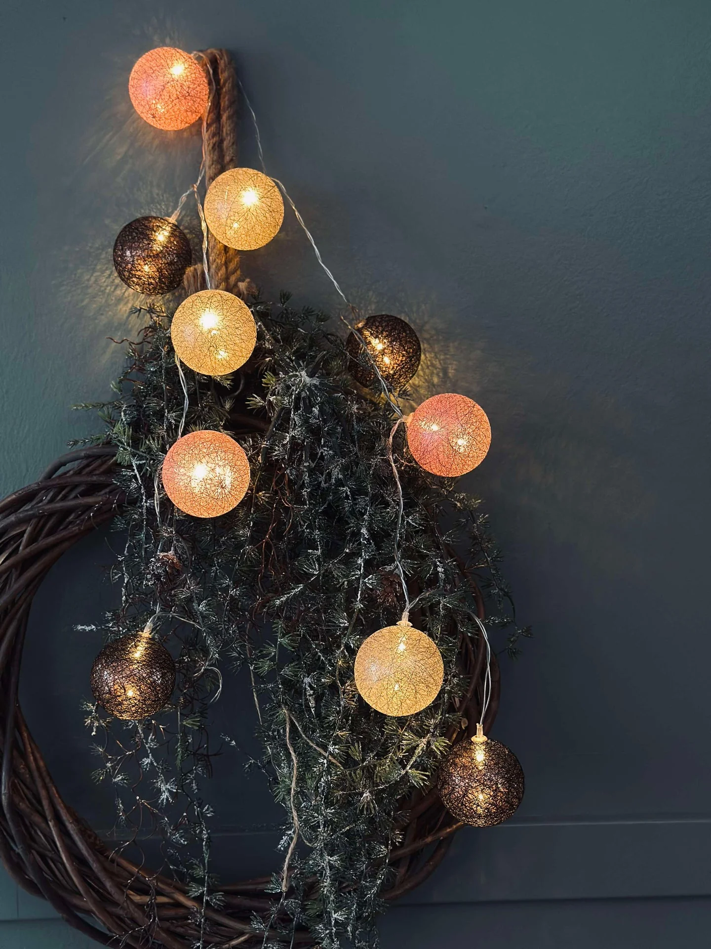 Lyskjede med 10 LED-kuler - Rose - Image 5