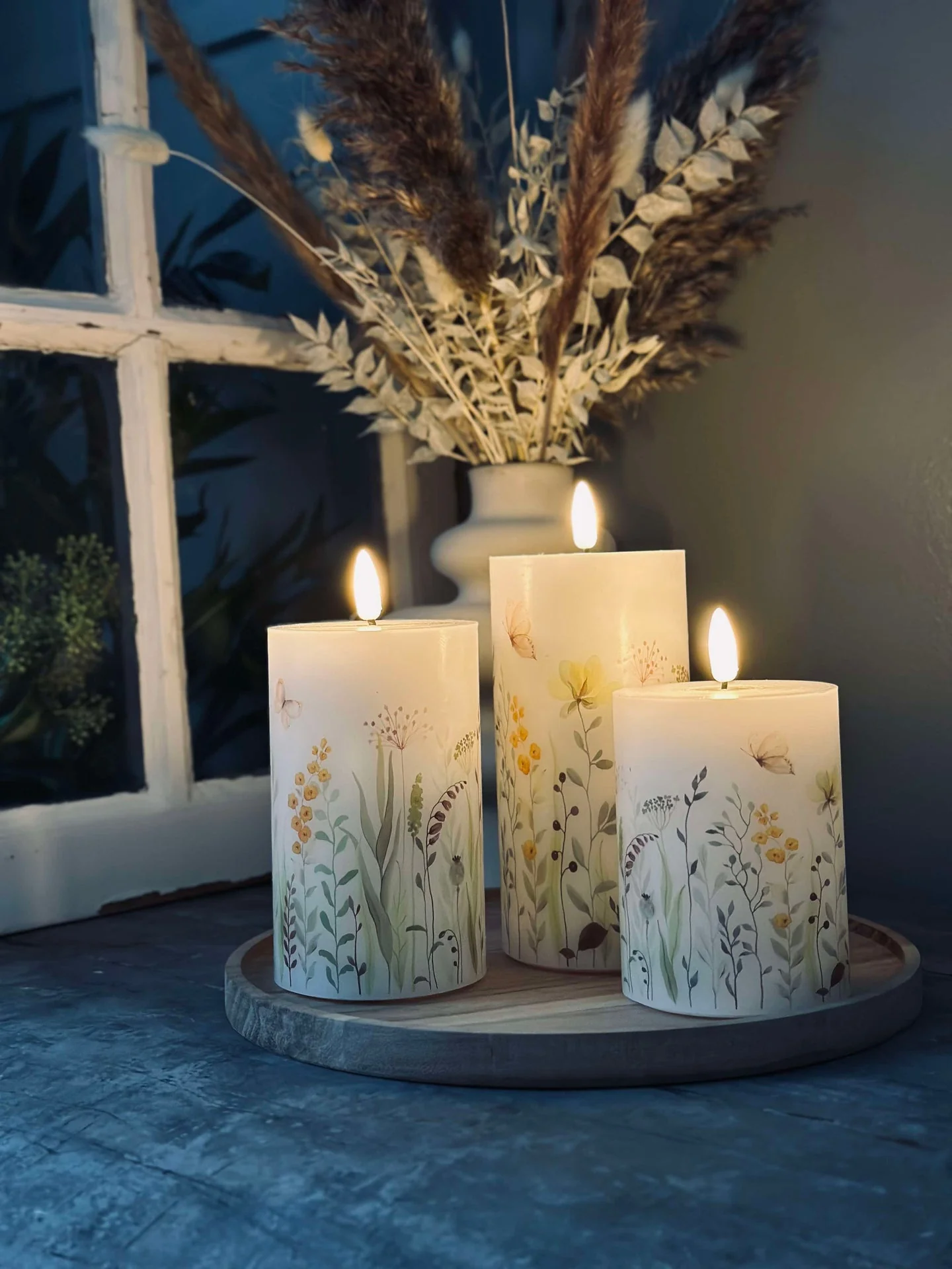 LED WILD FLORA – Sett med 3 stk og fjernkontroll - Image 3