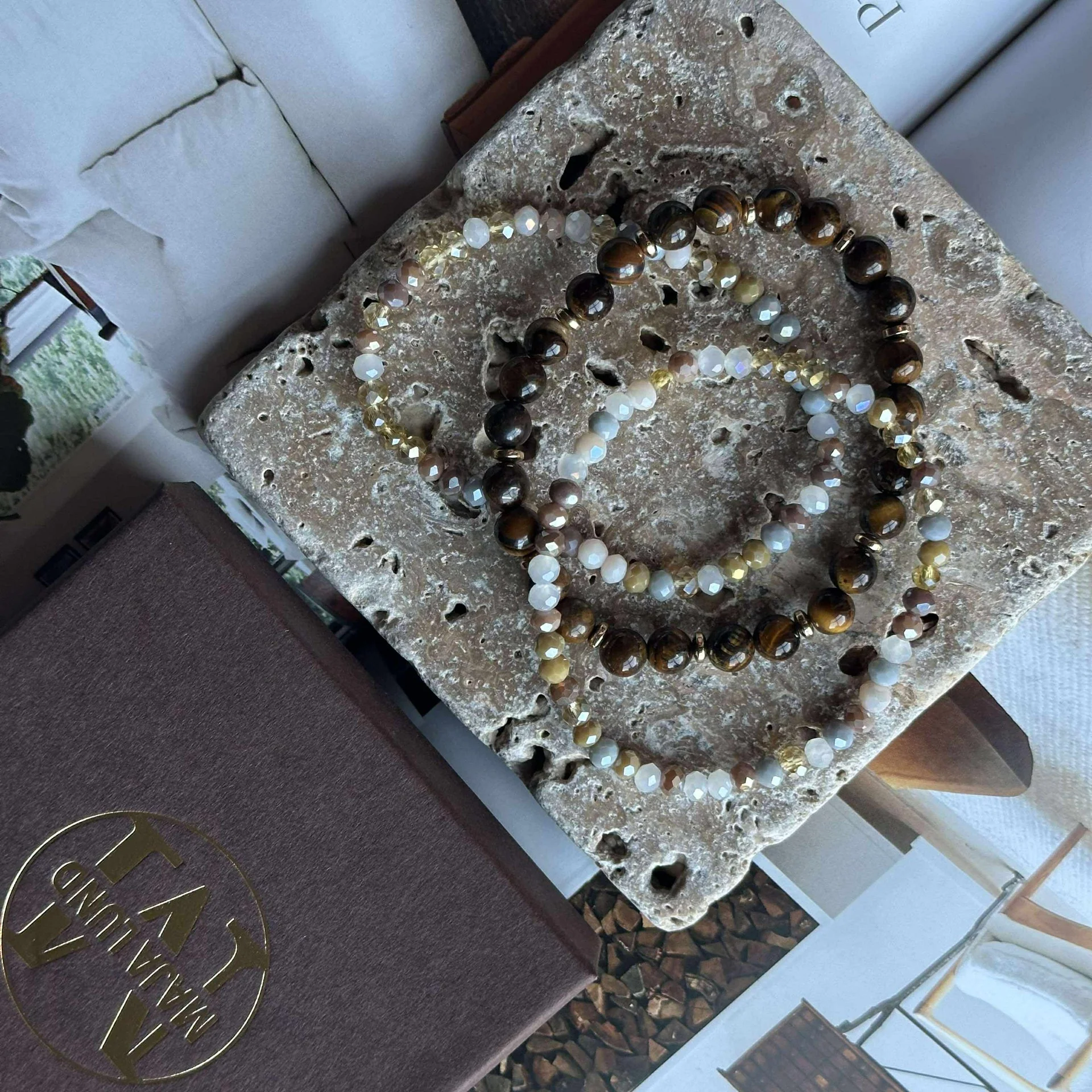 Armbånd Luna Tiger Eye – Sett med 3 stk - Image 4