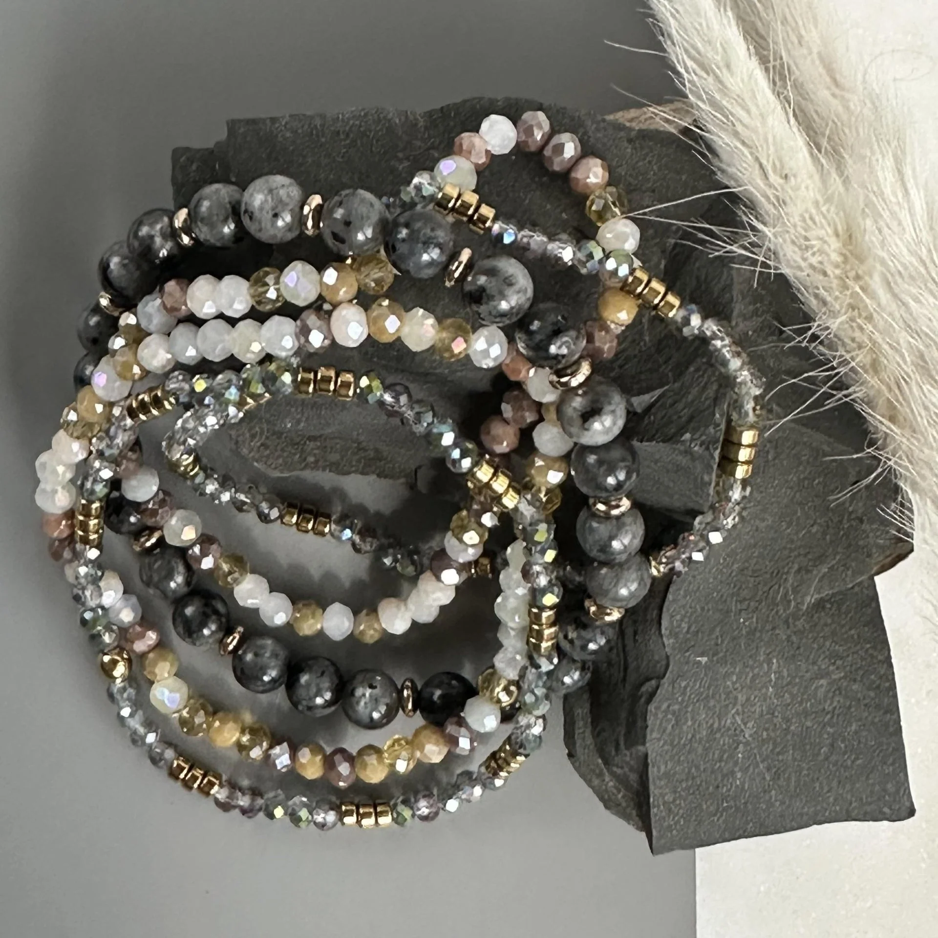Armbånd MICHELLE Stone – Sett med 5 armbånd - Image 8