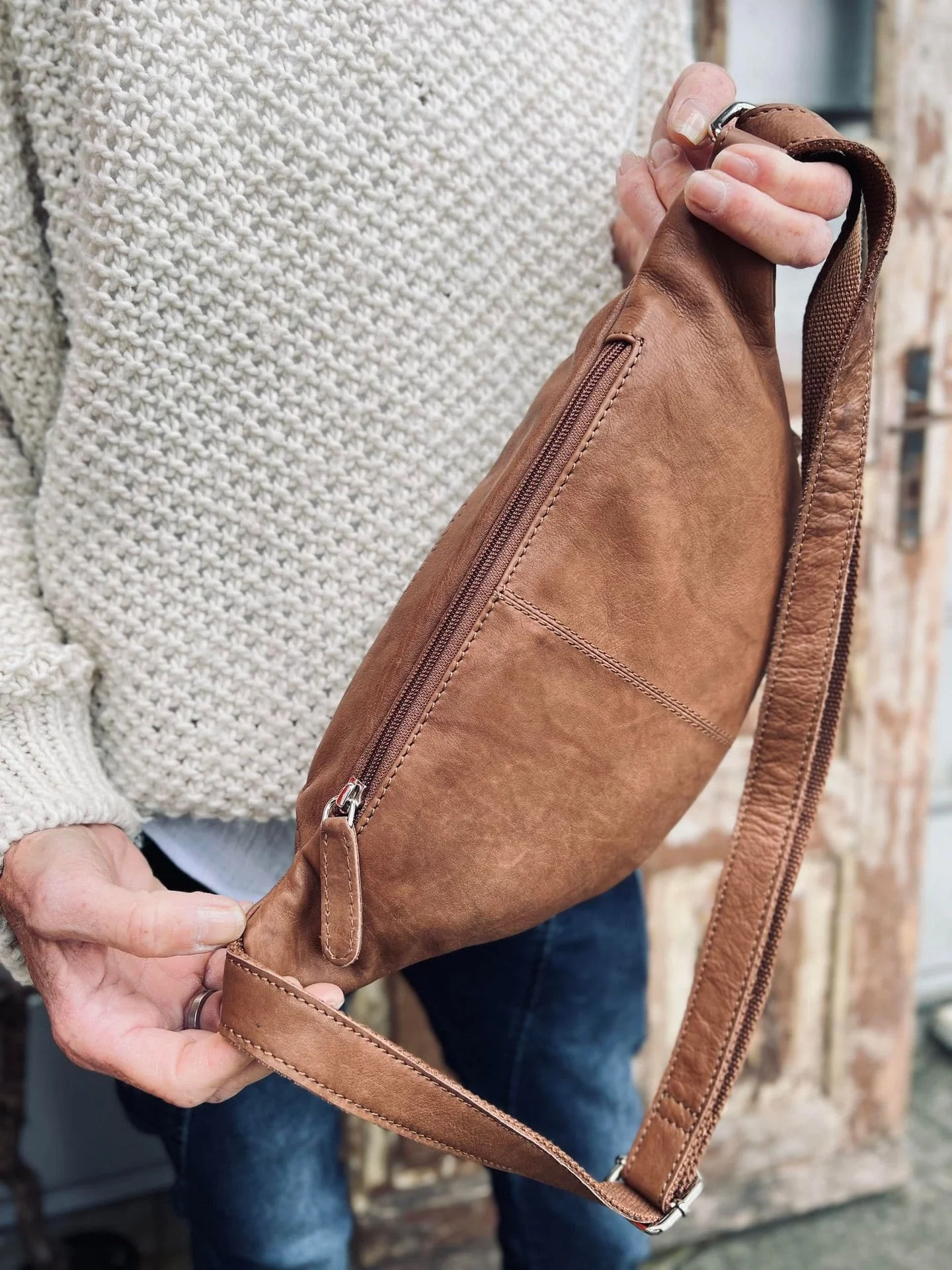 Bumbag Aja - Walnut - Image 6