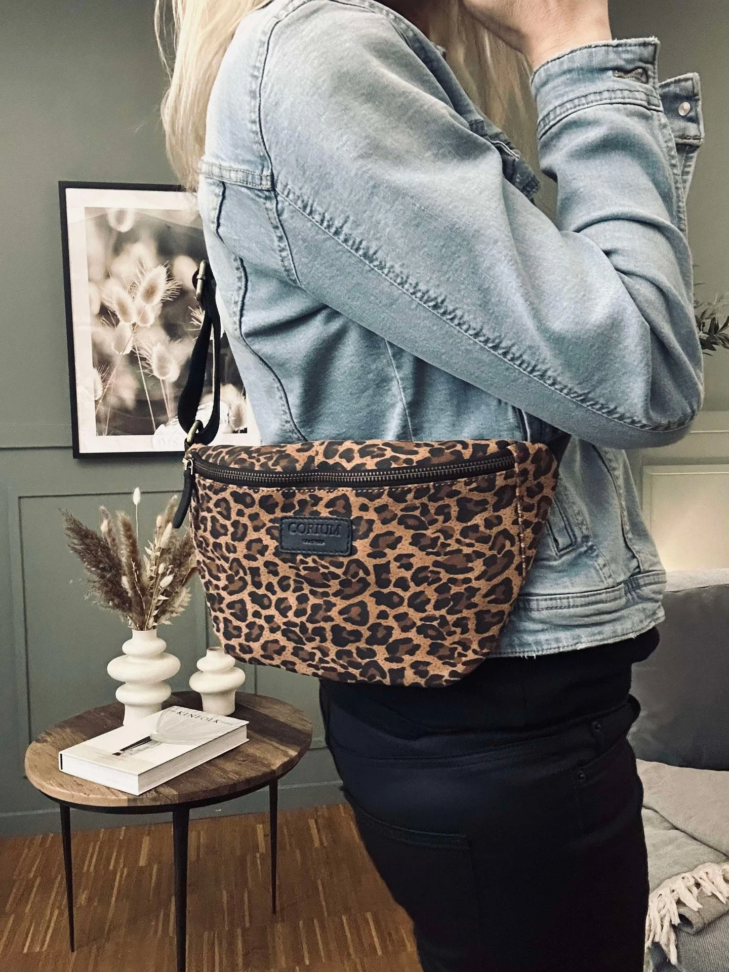 Bumbag Daily Leopard dark - Image 8