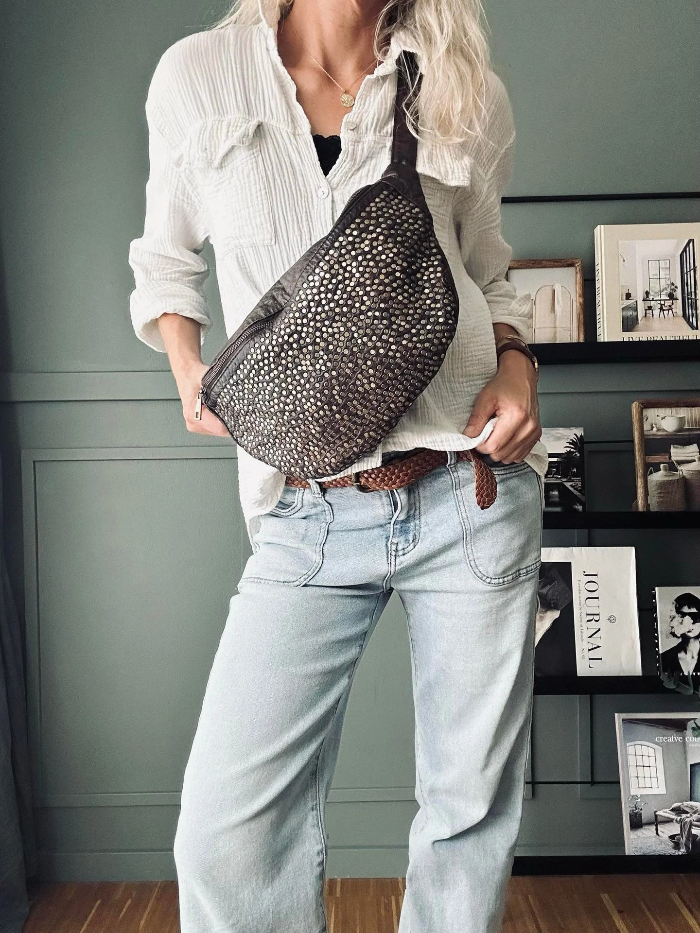 Bumbag Deluxe med nitter - Brun - Image 2