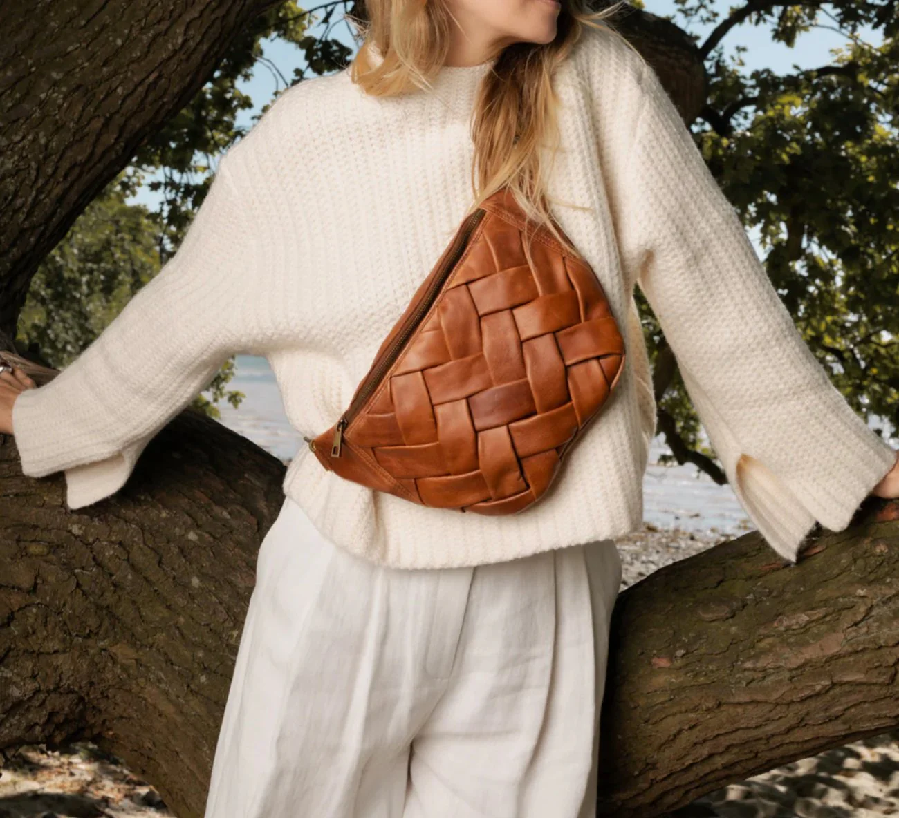 Bumbag Havana walnut - Image 8