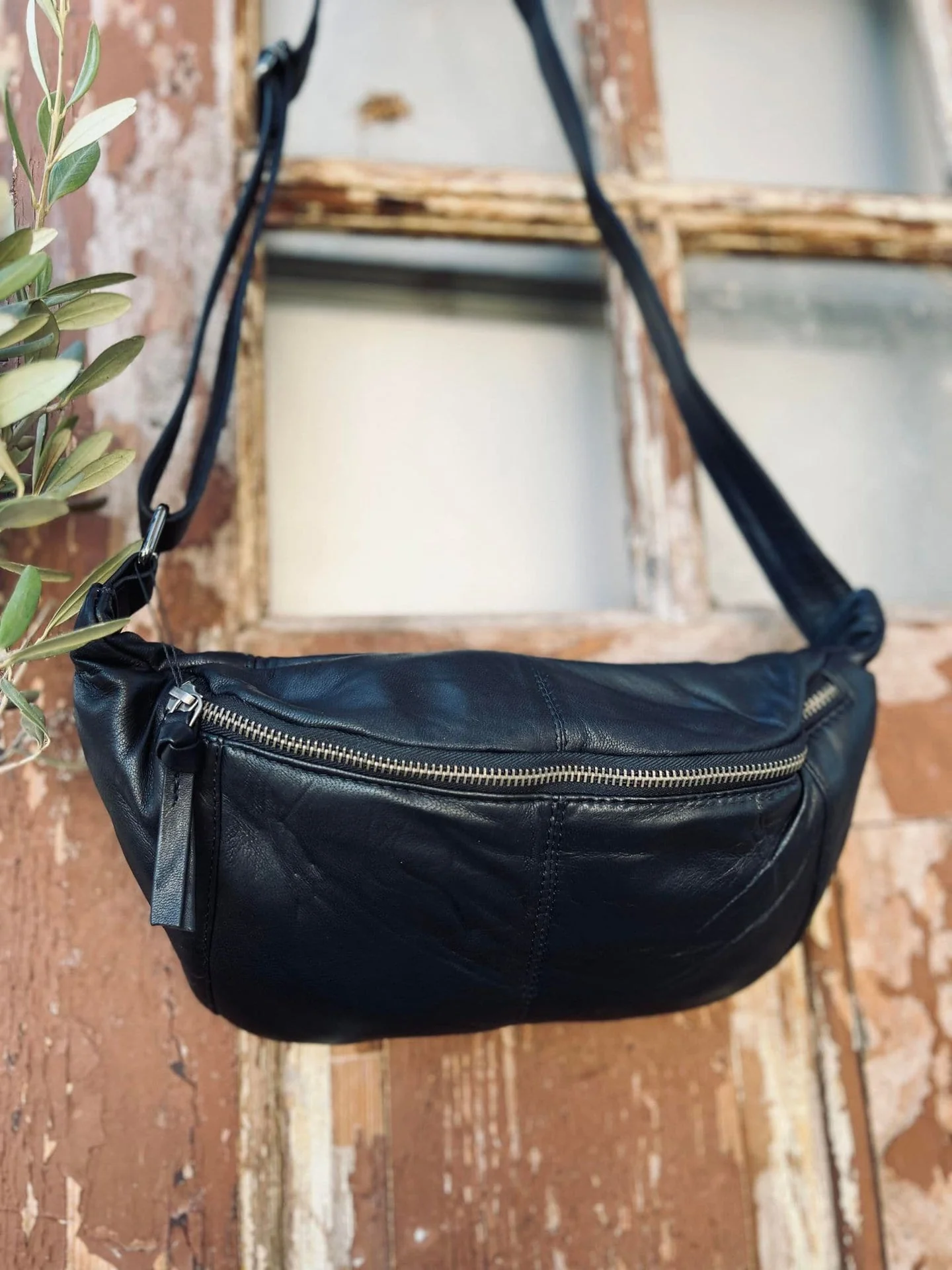 Bumbag JUNE - BIG Black - Image 6