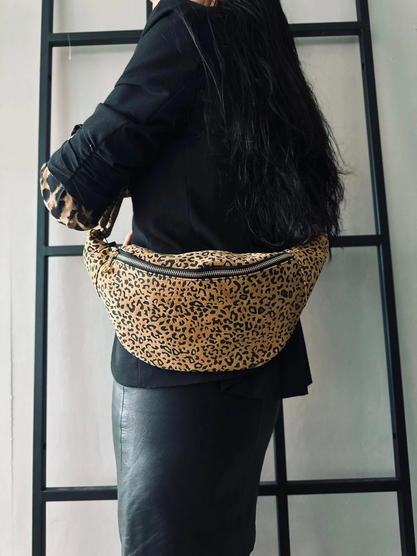 Bumbag Leopard ruskinn - Image 2