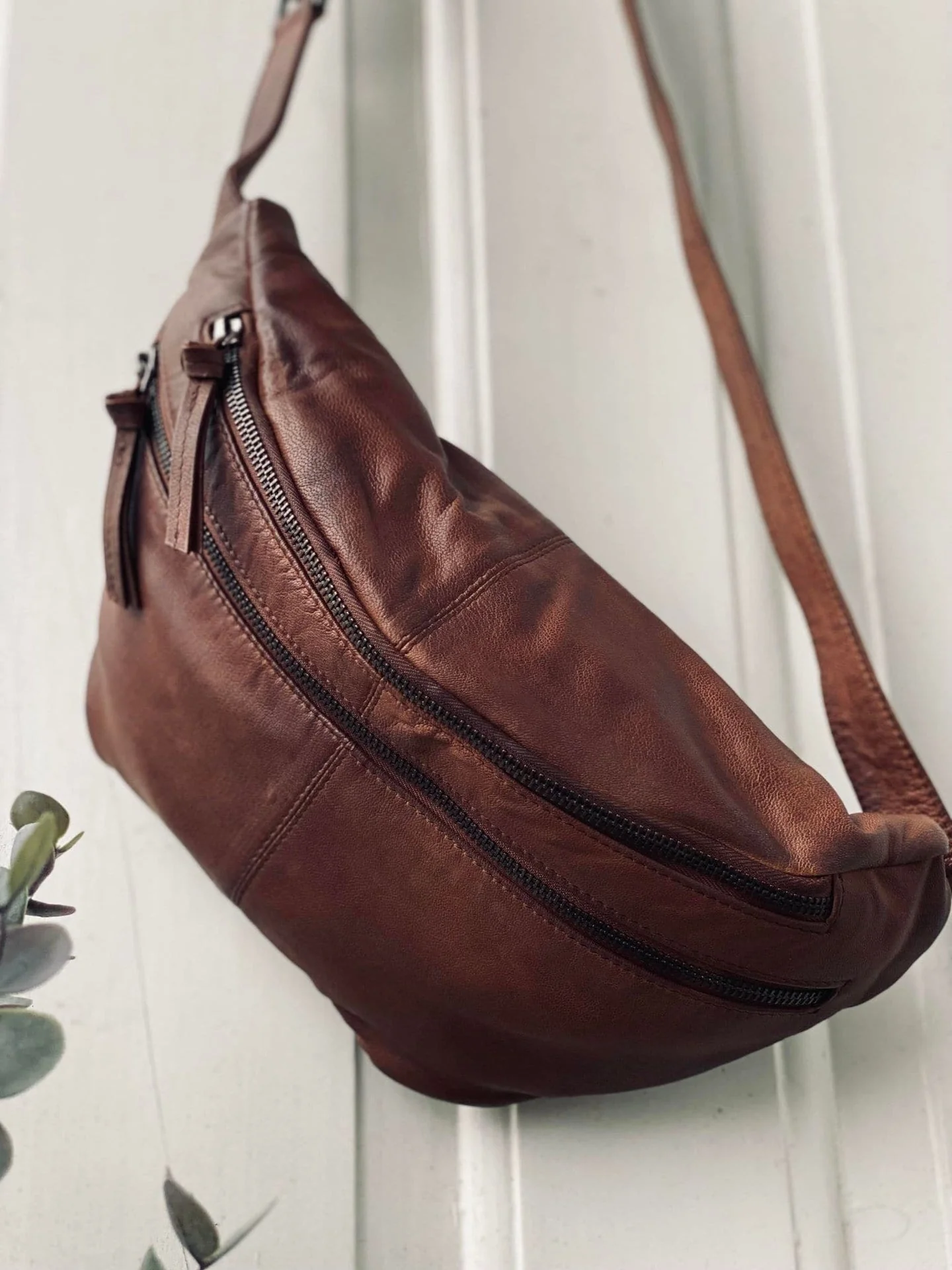 Bumbag LOCK - Dark cognac - Image 5