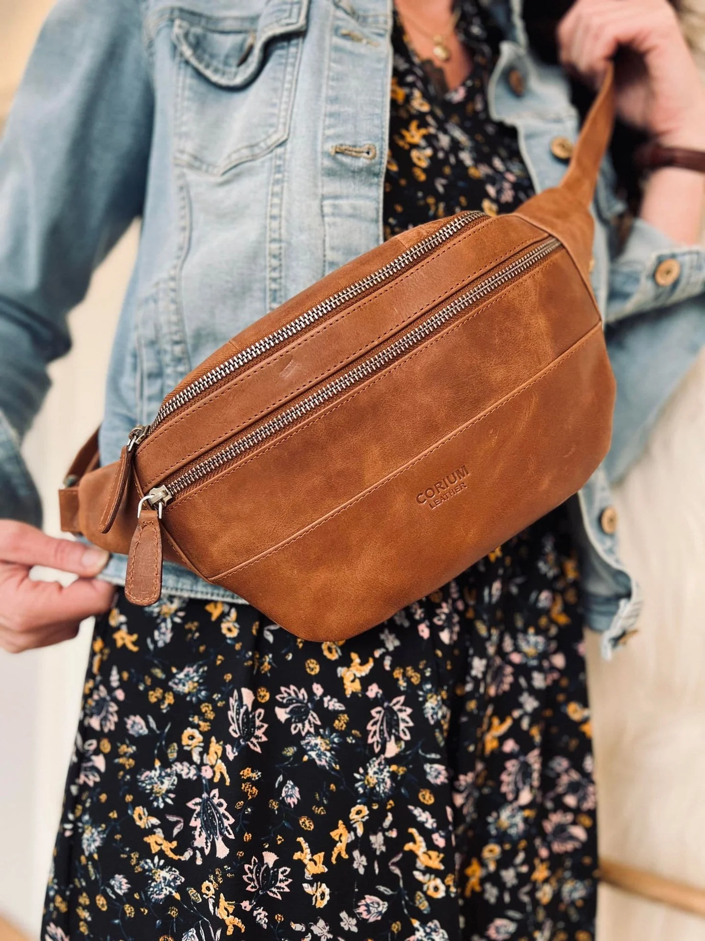 Bumbag Nelly Cognac - Image 4