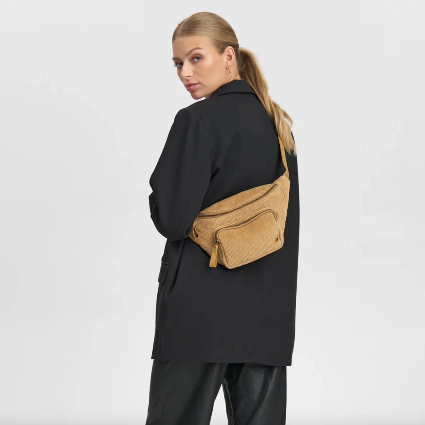 Bumbag Tan - Image 12
