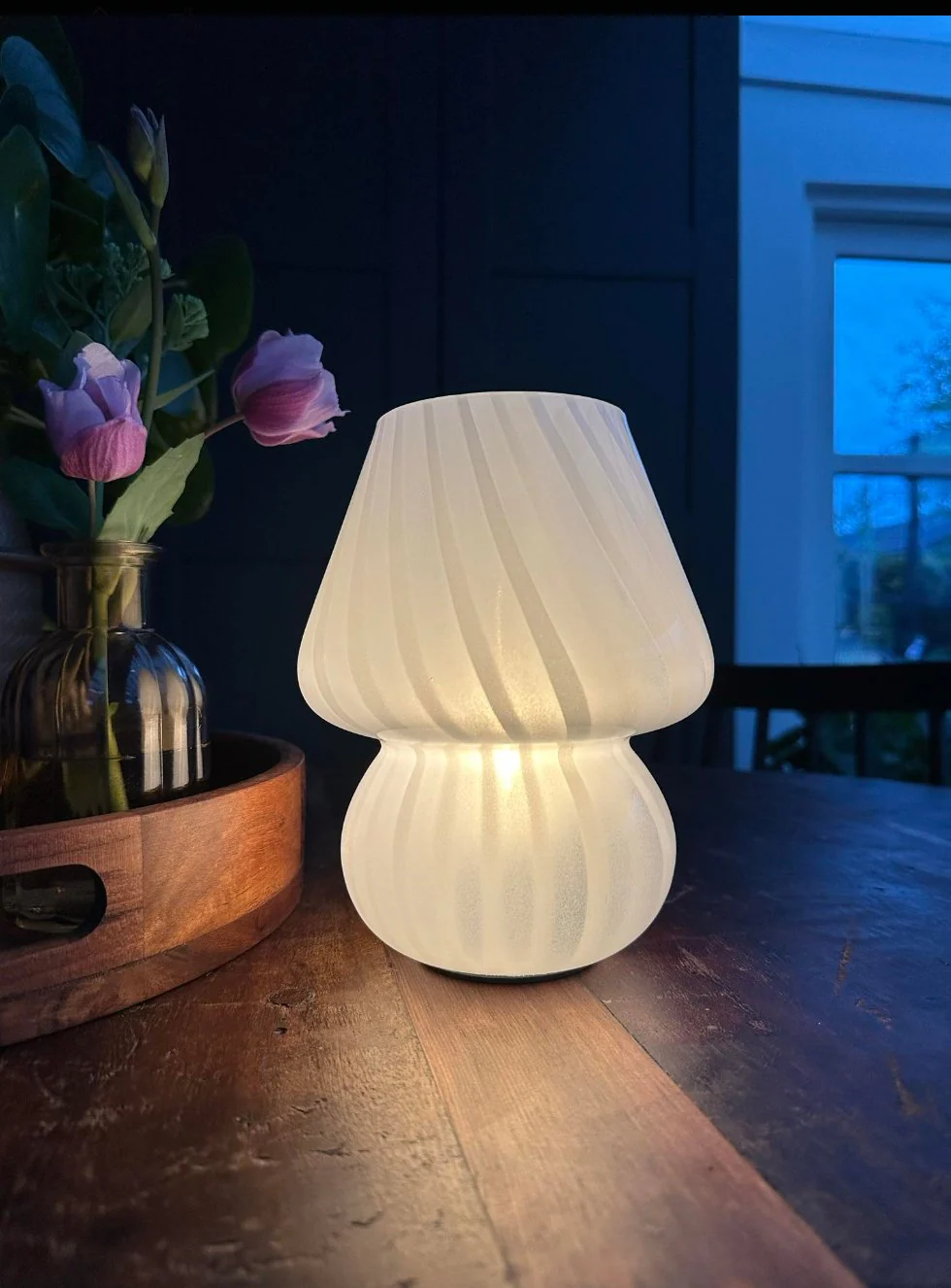 Mushroom bordlampe - White