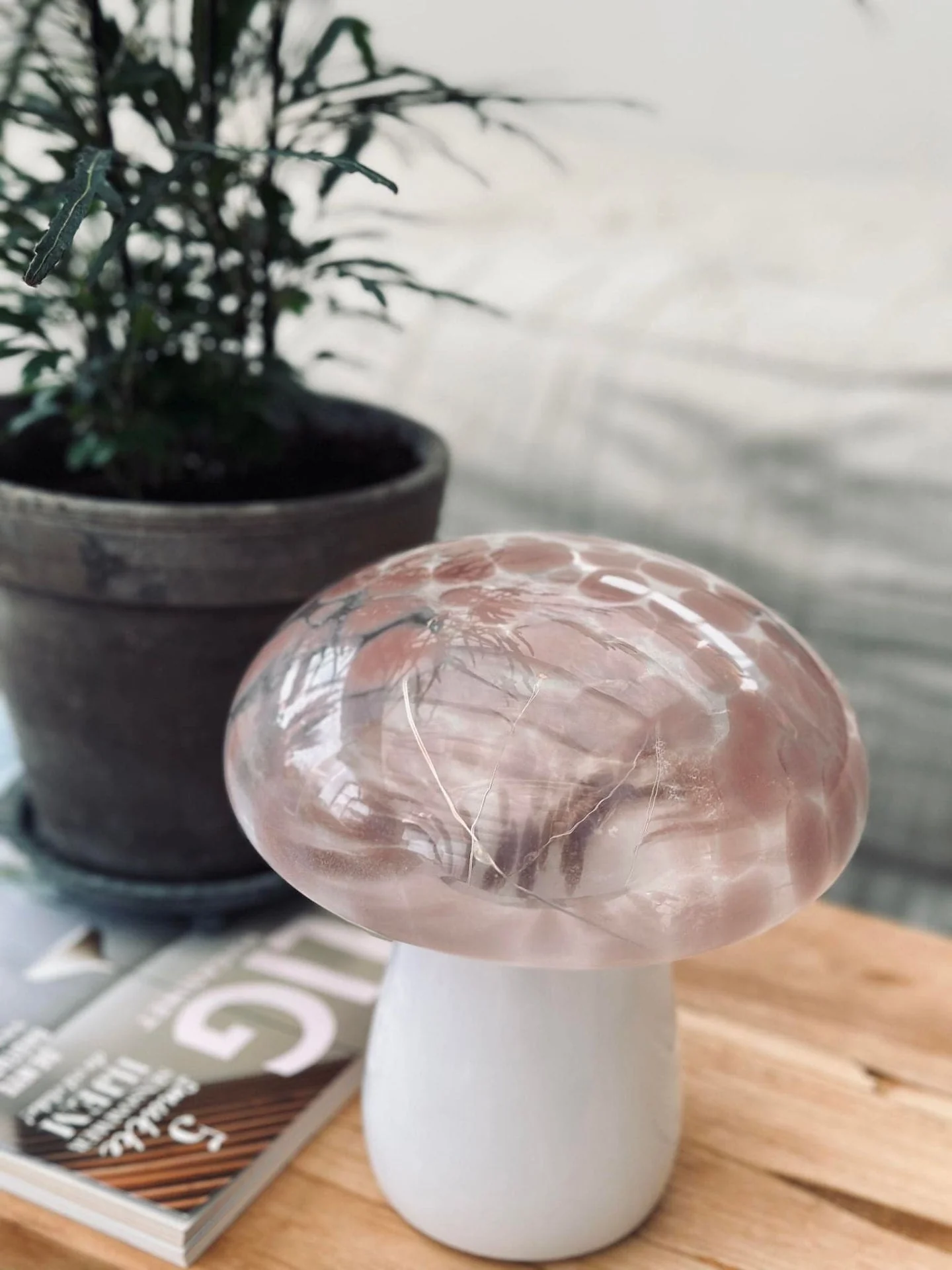 MUSHROOM lampe m. LED – rosa munnblåst glass - Image 5