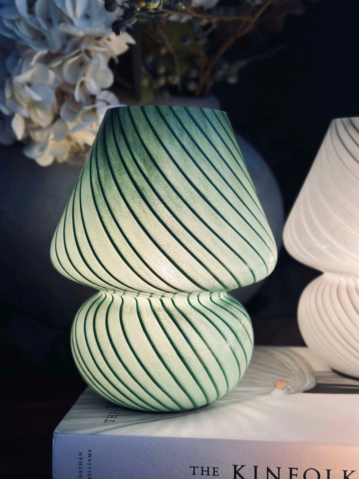 Mushroom Small - Grønn munnblåst glass