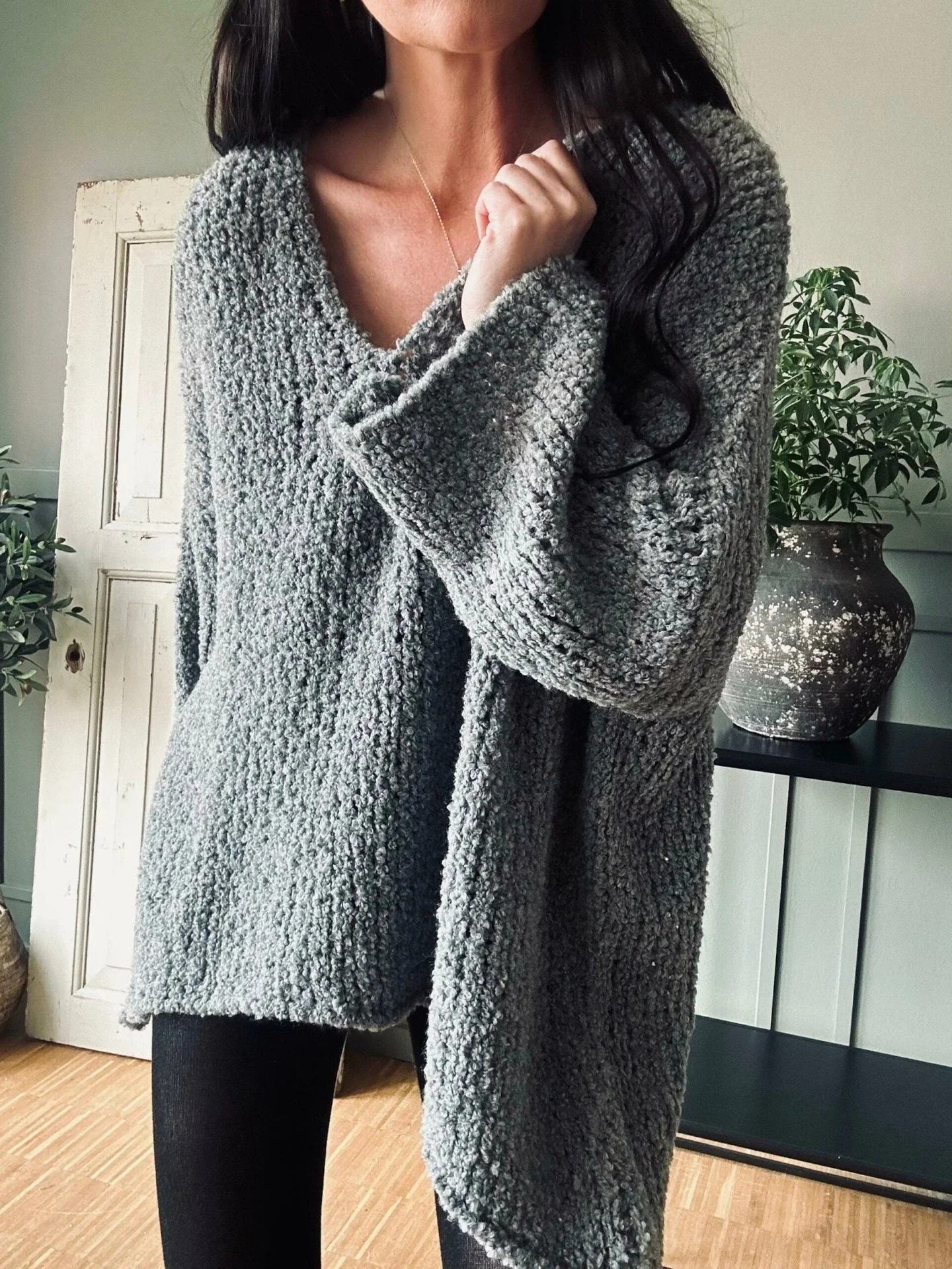Oversize Cozy – Grey - Image 2