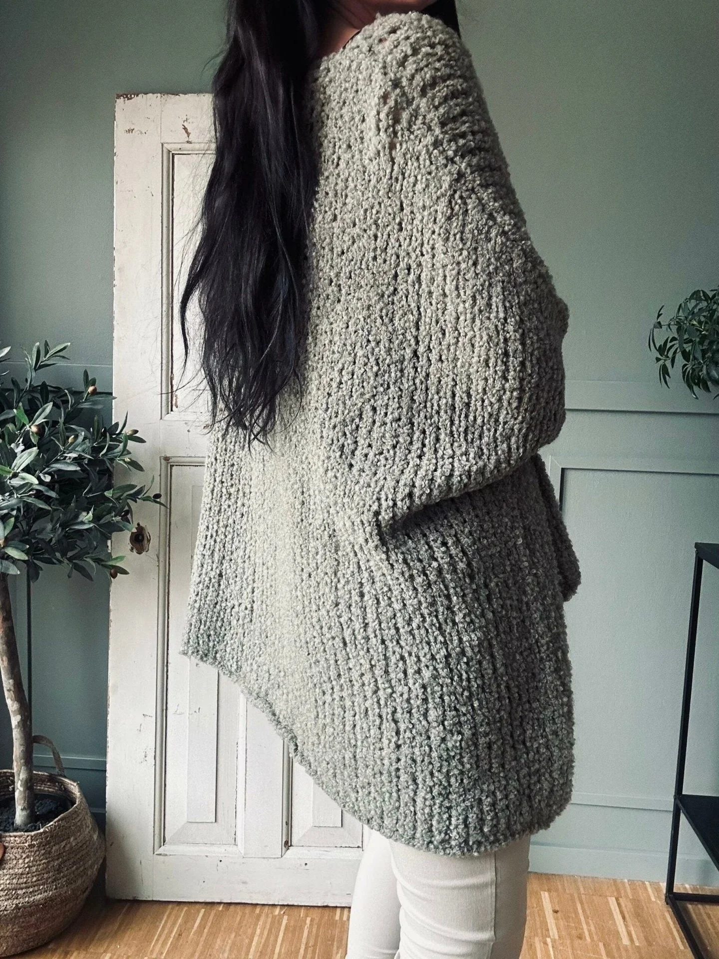 Oversize Cozy – Kaki - Image 3