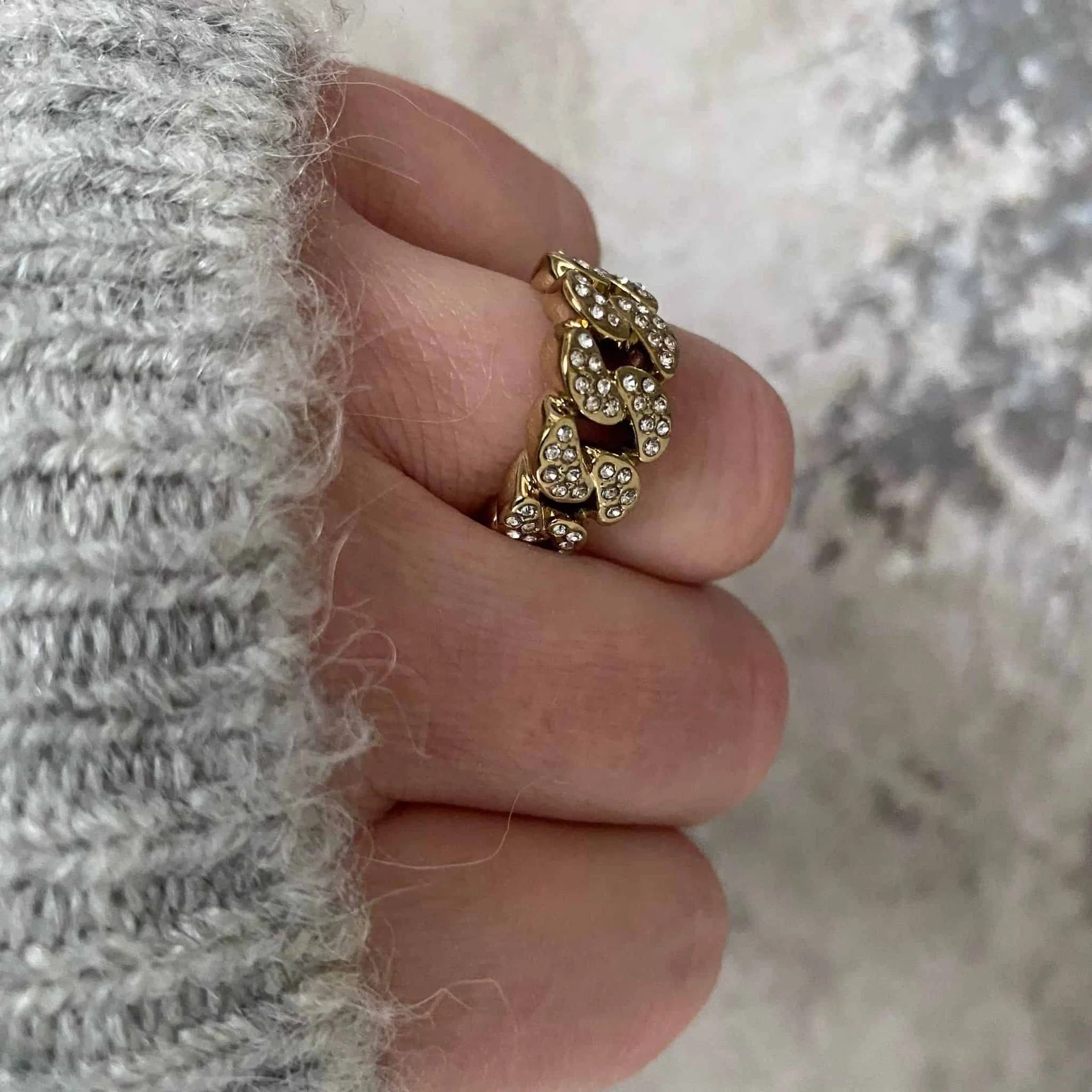 Ring - forgylt med vakre steiner // Elisa - Image 4