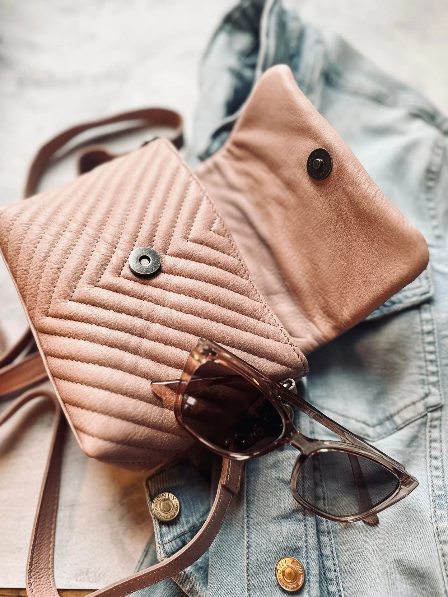 Crossbody Rose mary – Myk skinnkvalitet - Image 2