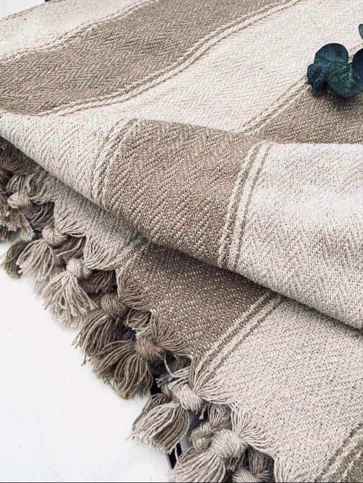Sengeteppe – kaffe latte/ m. bred stripe 160×200 - Image 2