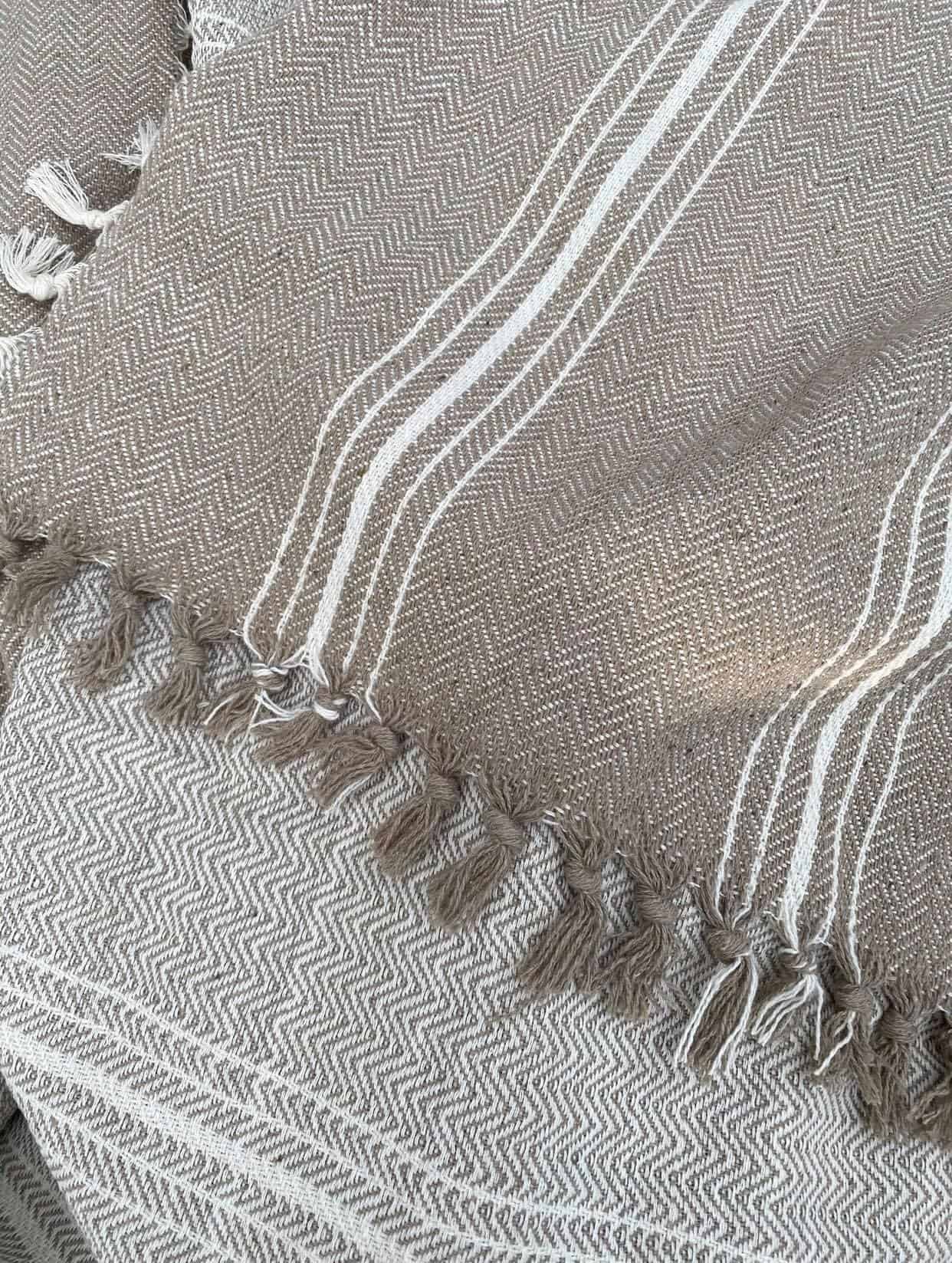 Sengeteppe - kaffe latte/ m. smal stripe 160x200 - Image 4
