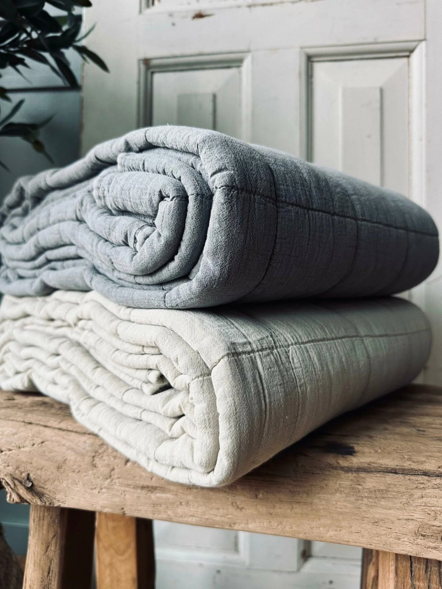 Sengeteppe STONE-WASHED Quilt – Nordic grey - Image 5