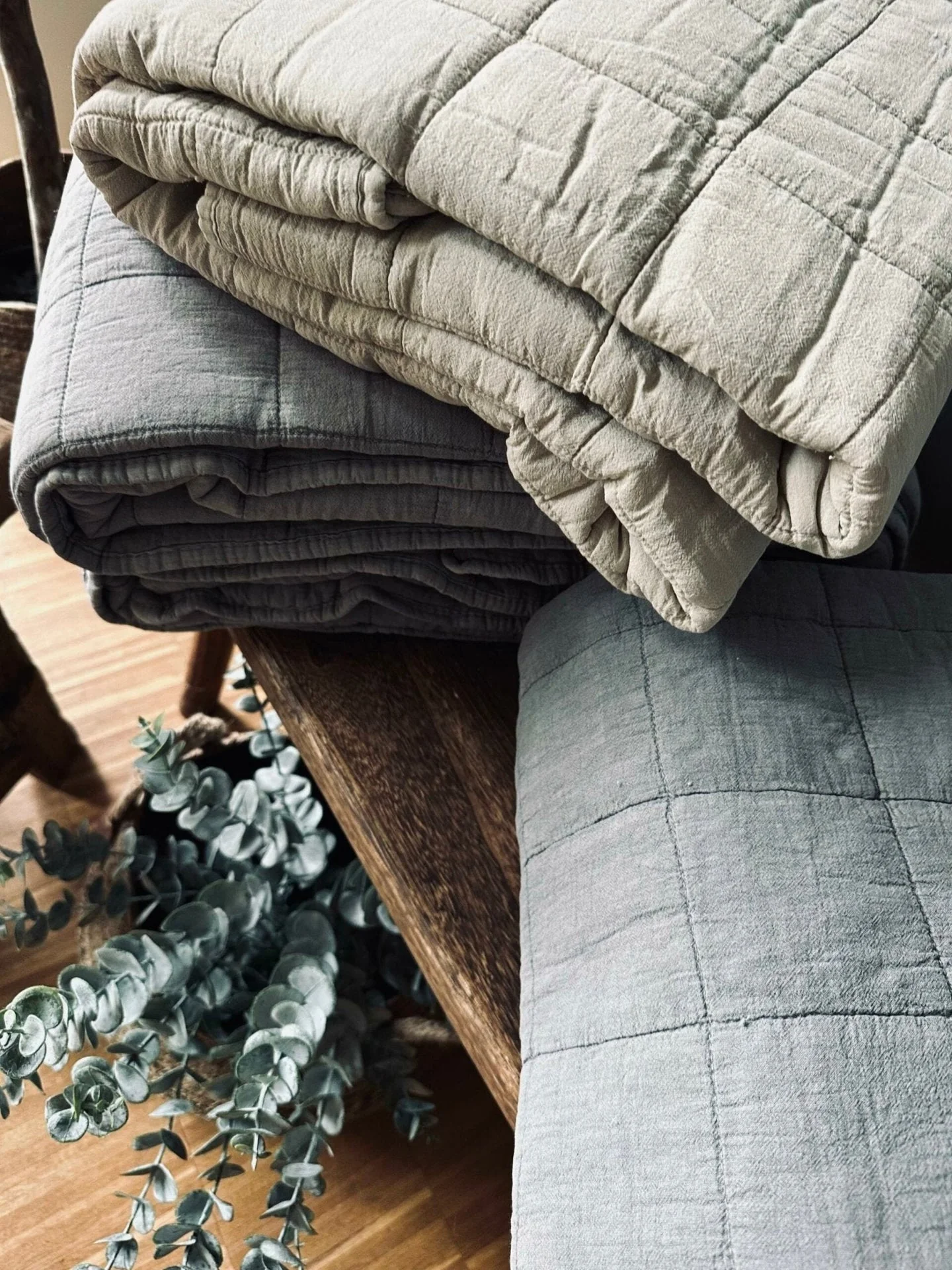 Sengeteppe STONE-WASHED Quilt – Nordic grey - Image 7