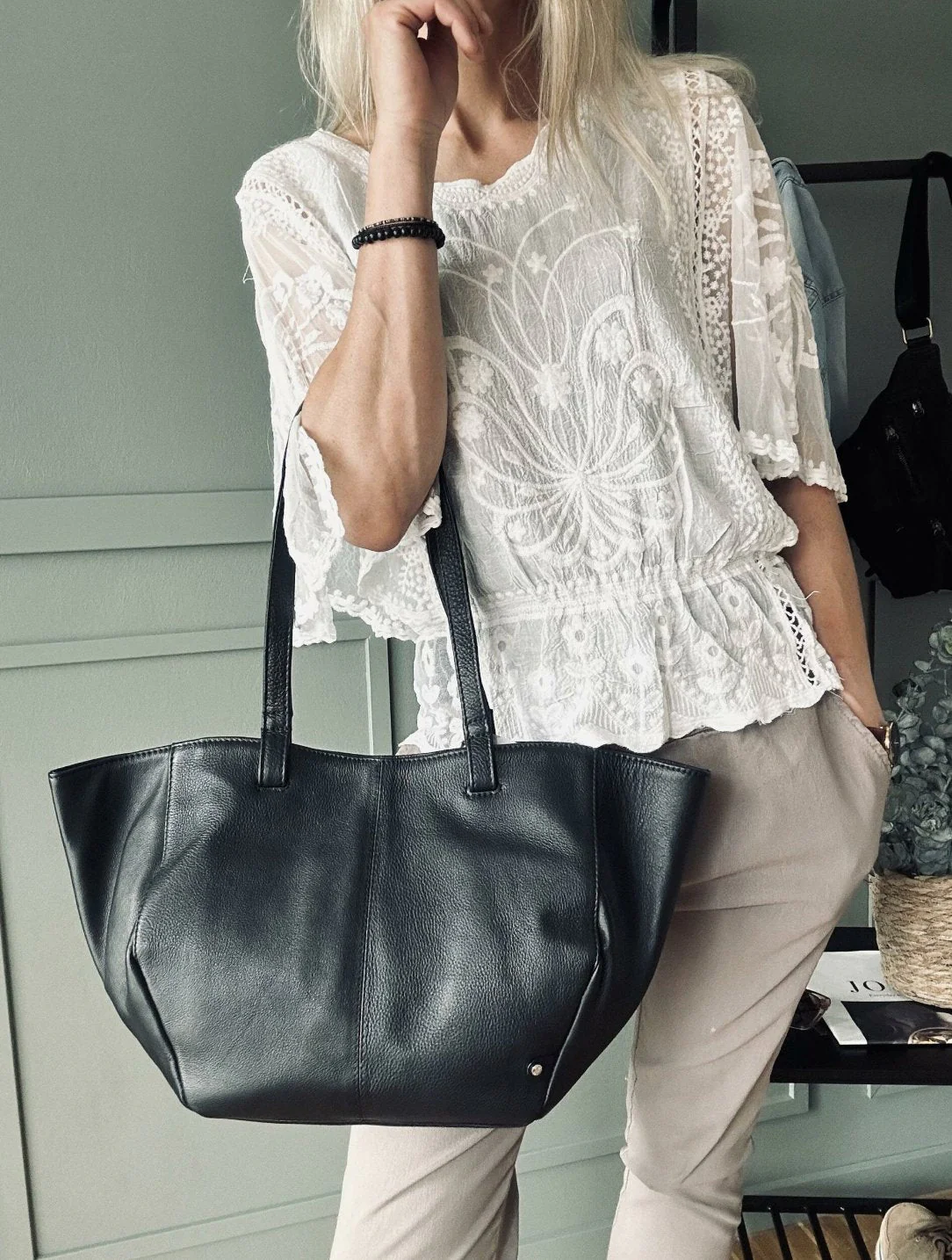 Shopper Aura – mykt svart skinn - Image 3