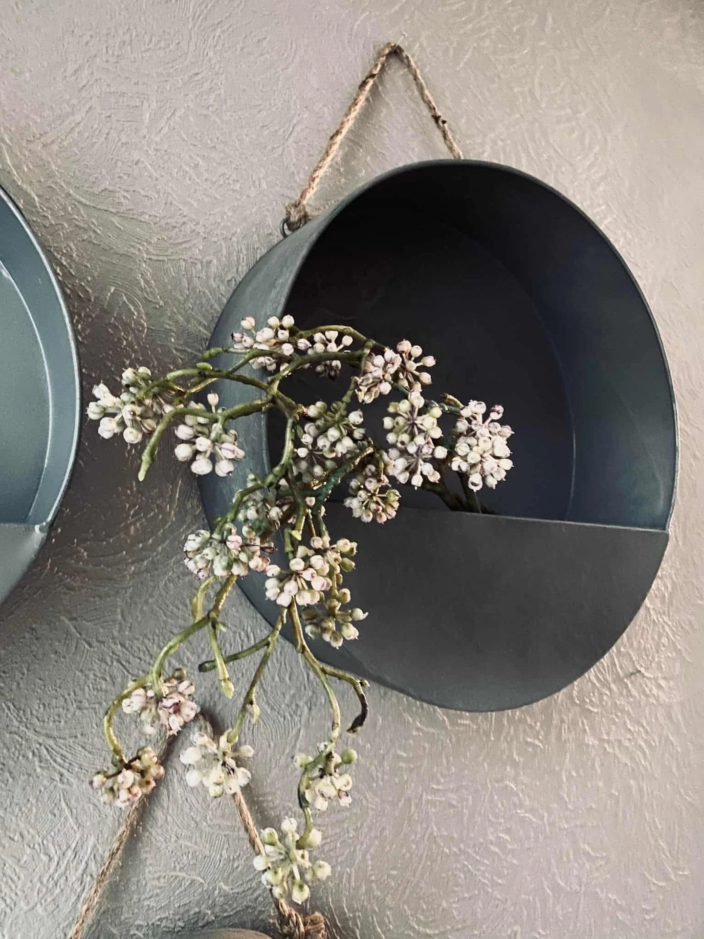 Sinkpotte med oppheng – Liten