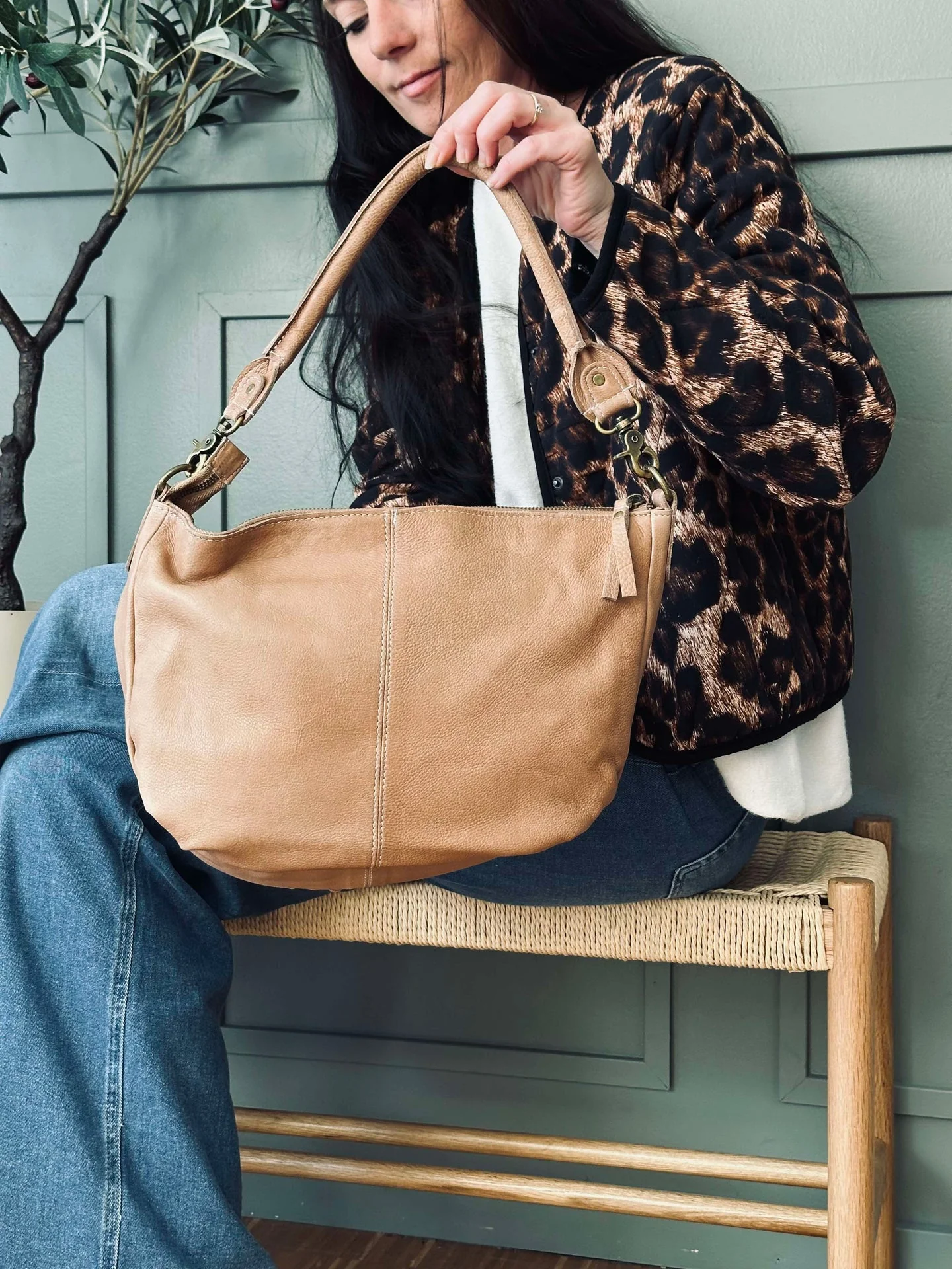 Skulderveske Naomi small - Taupe - Image 7