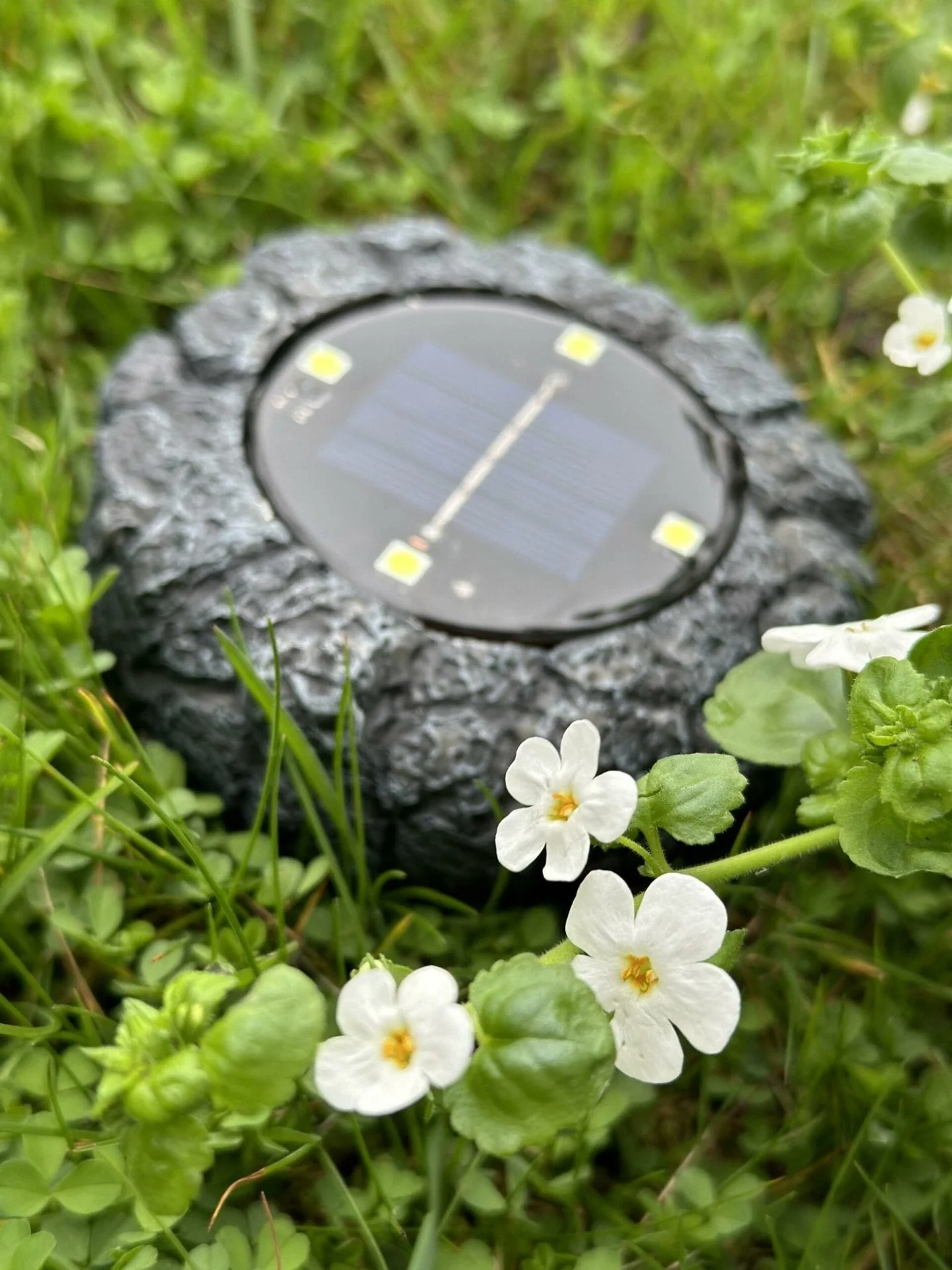 Solcelle spotlys stonelook - Image 3