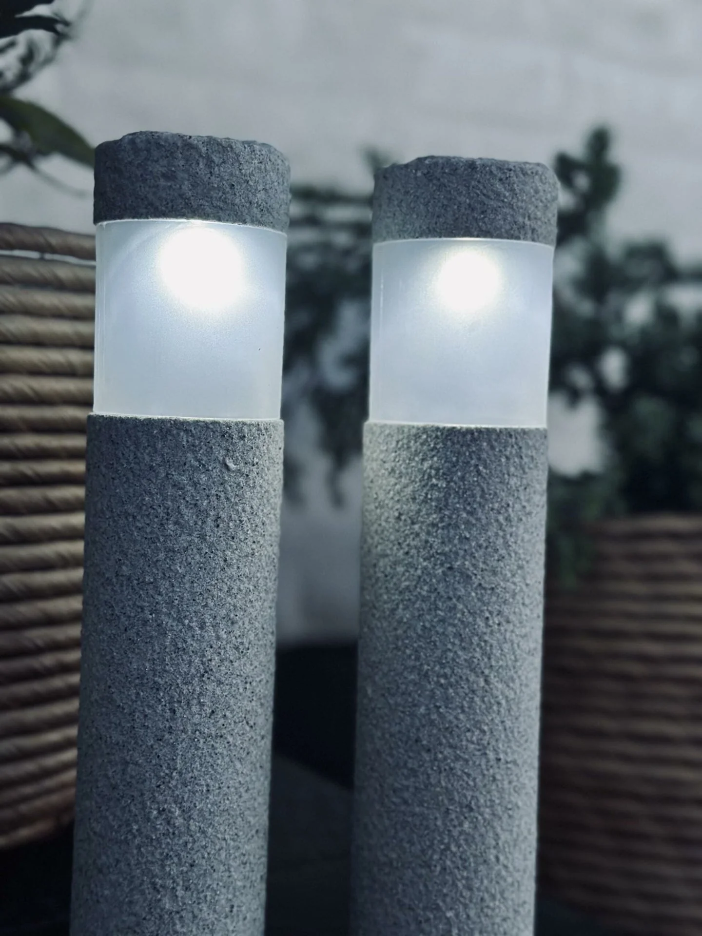 Fakkel med solceller Stone look – Sett med 2 stk - Image 2