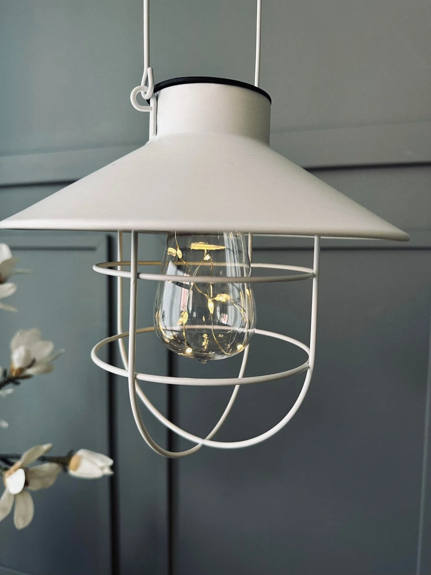 Lampe med solceller - White factory - Image 5