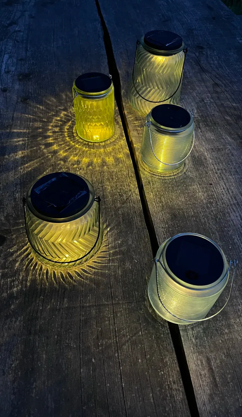 Lanterne med solceller – Fiona green - Image 2