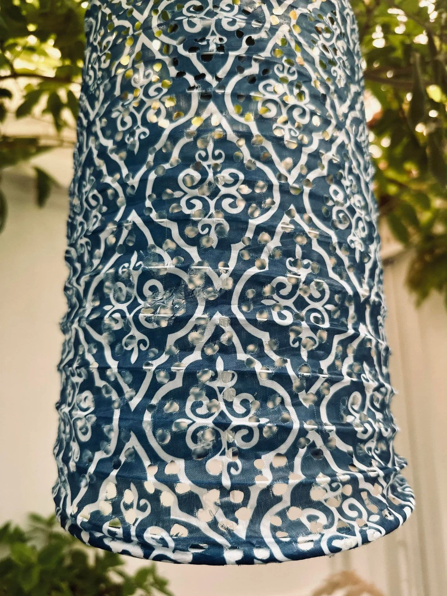 Lampe sylinder med solceller - SUMMER BLUE - Image 4