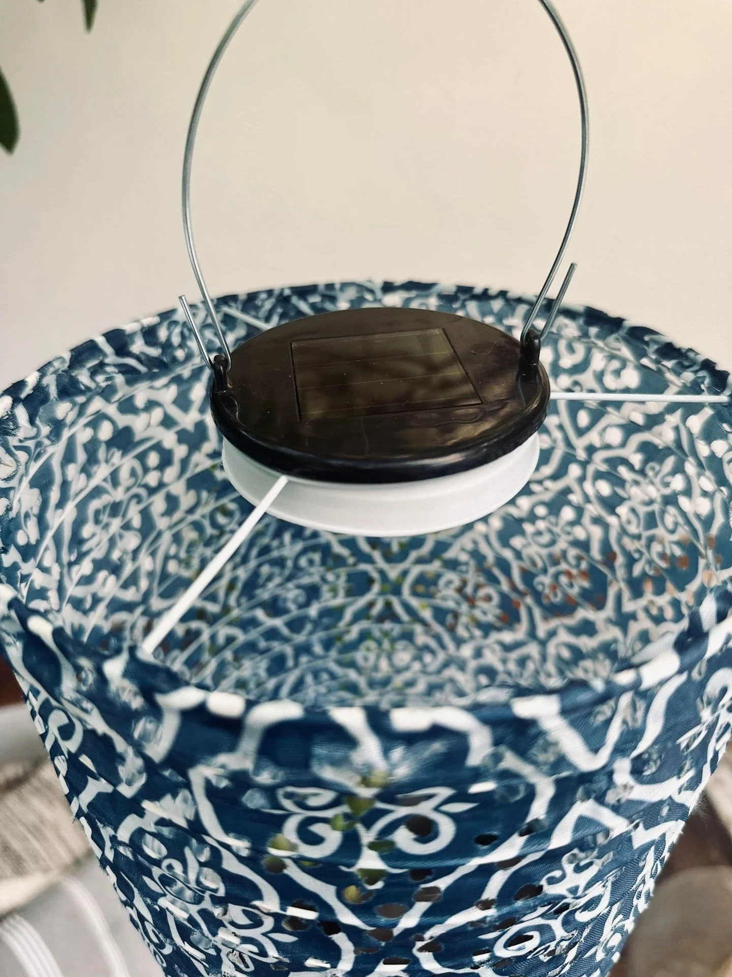 Lampe sylinder med solceller - SUMMER BLUE - Image 5