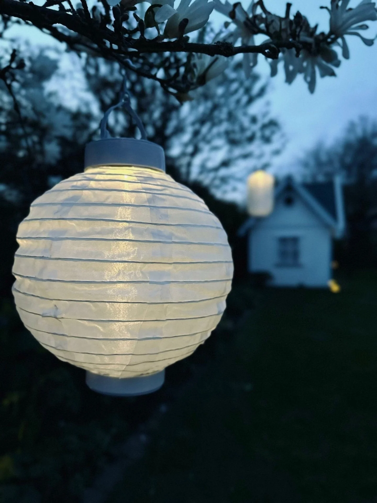 Lampe med solceller – White ball - Image 3