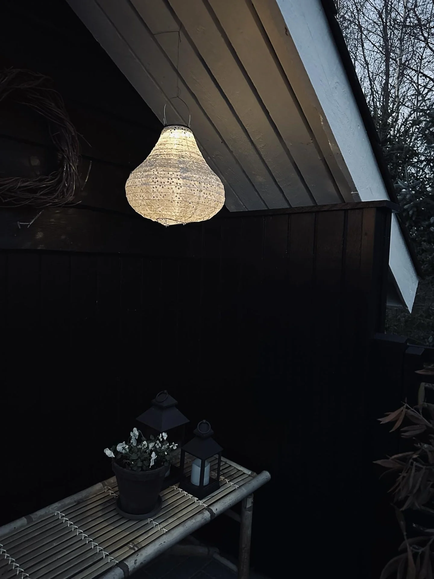 Lampe med solceller Pear – SUMMER WHITE - Image 2