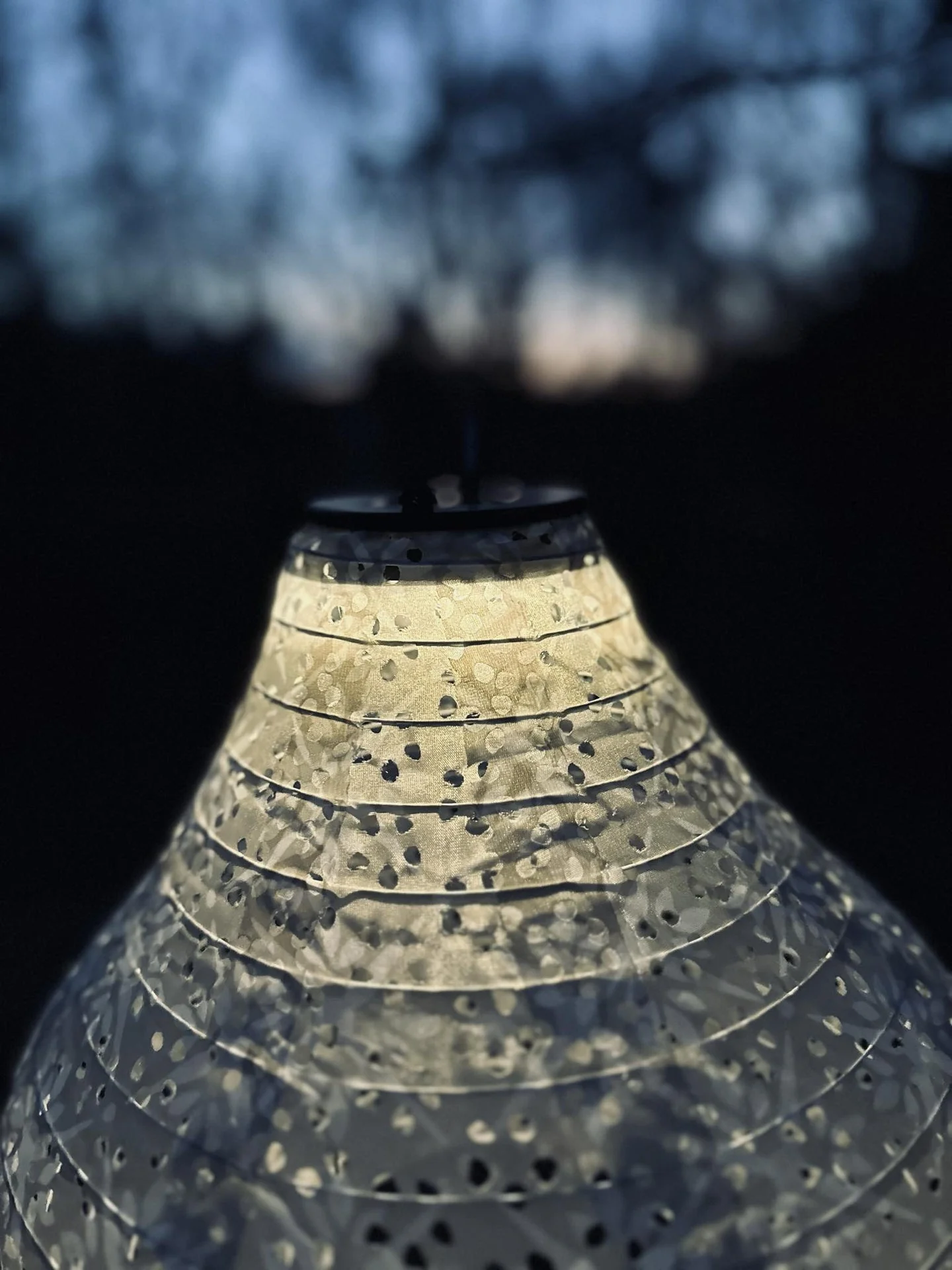 Lampe med solceller Pear – SUMMER WHITE - Image 3