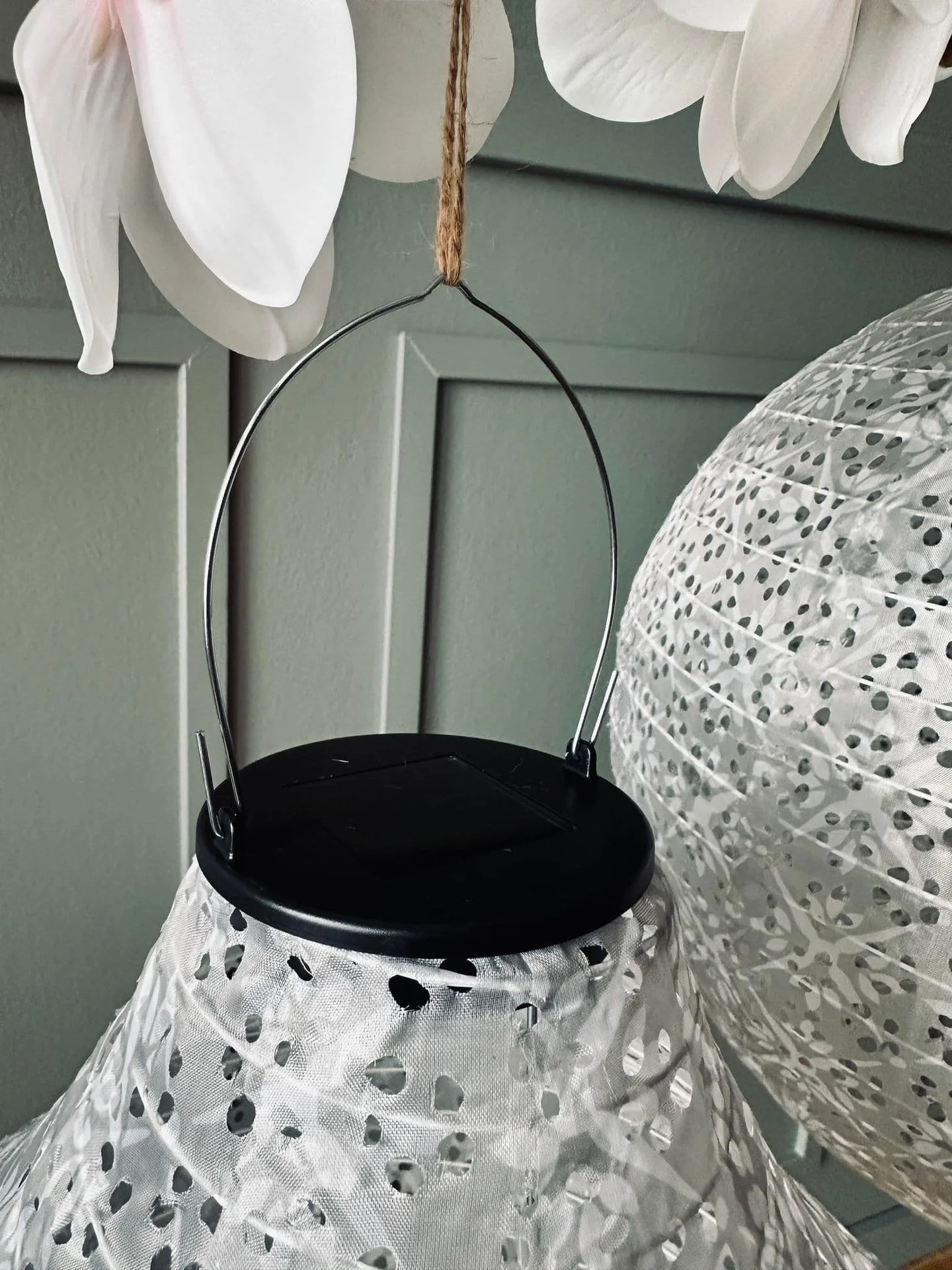 Lampe med solceller Pear – SUMMER WHITE - Image 9