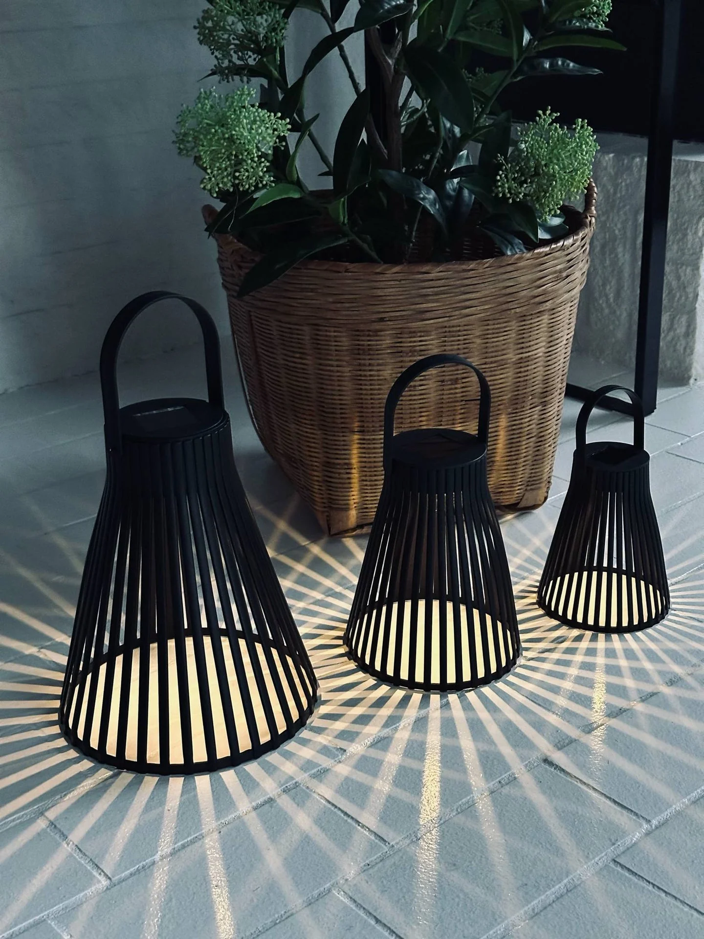 Lanterne med solceller - GARDEN BLACK 14cm - Image 6