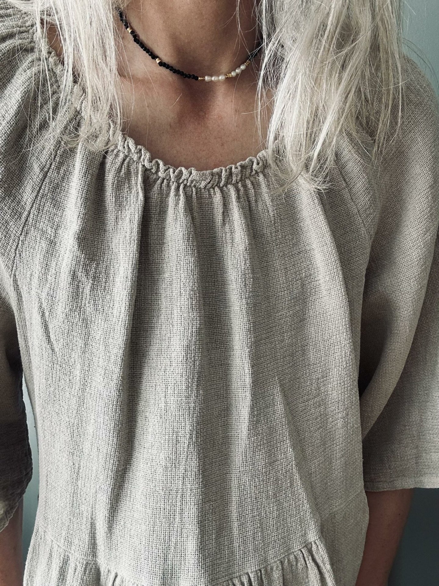 Sommerbluse i linmix – Beige - Image 4