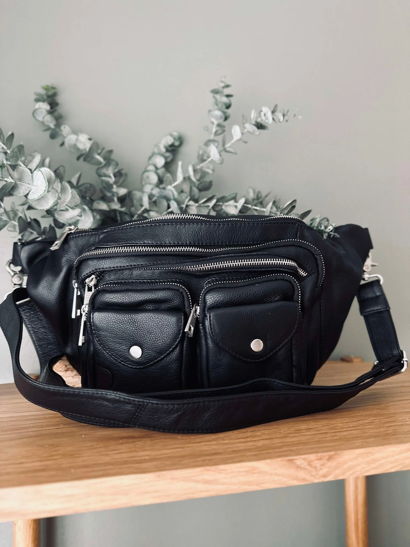 Bumbag Big Deluxe - Black / Silver - Image 6