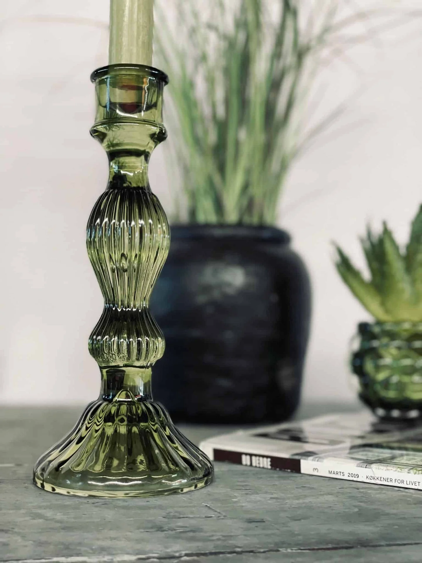 Lysestake i grønt glass – Stor - Image 3