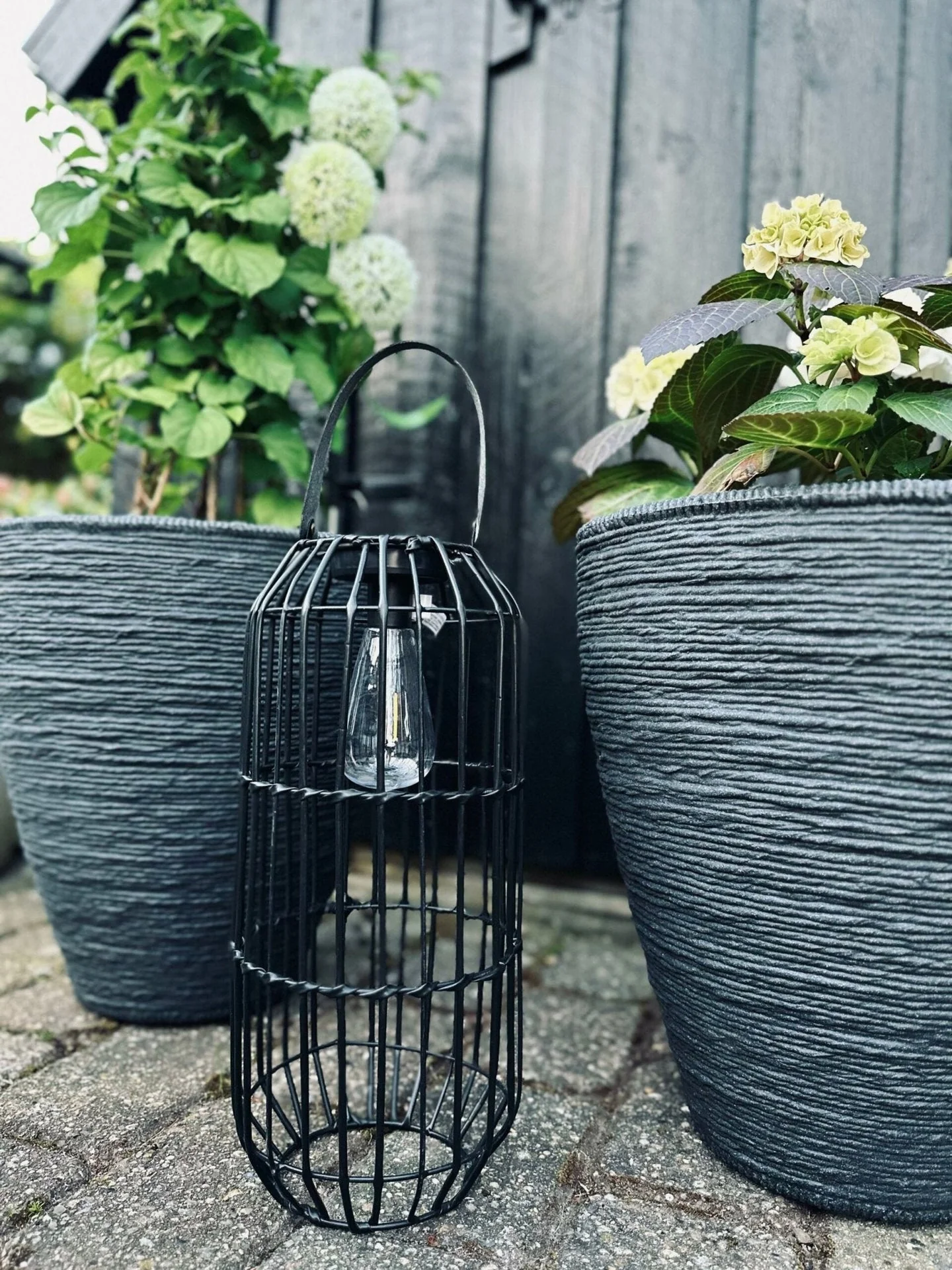 Lanterne med solceller – BIG BLACK - Image 8