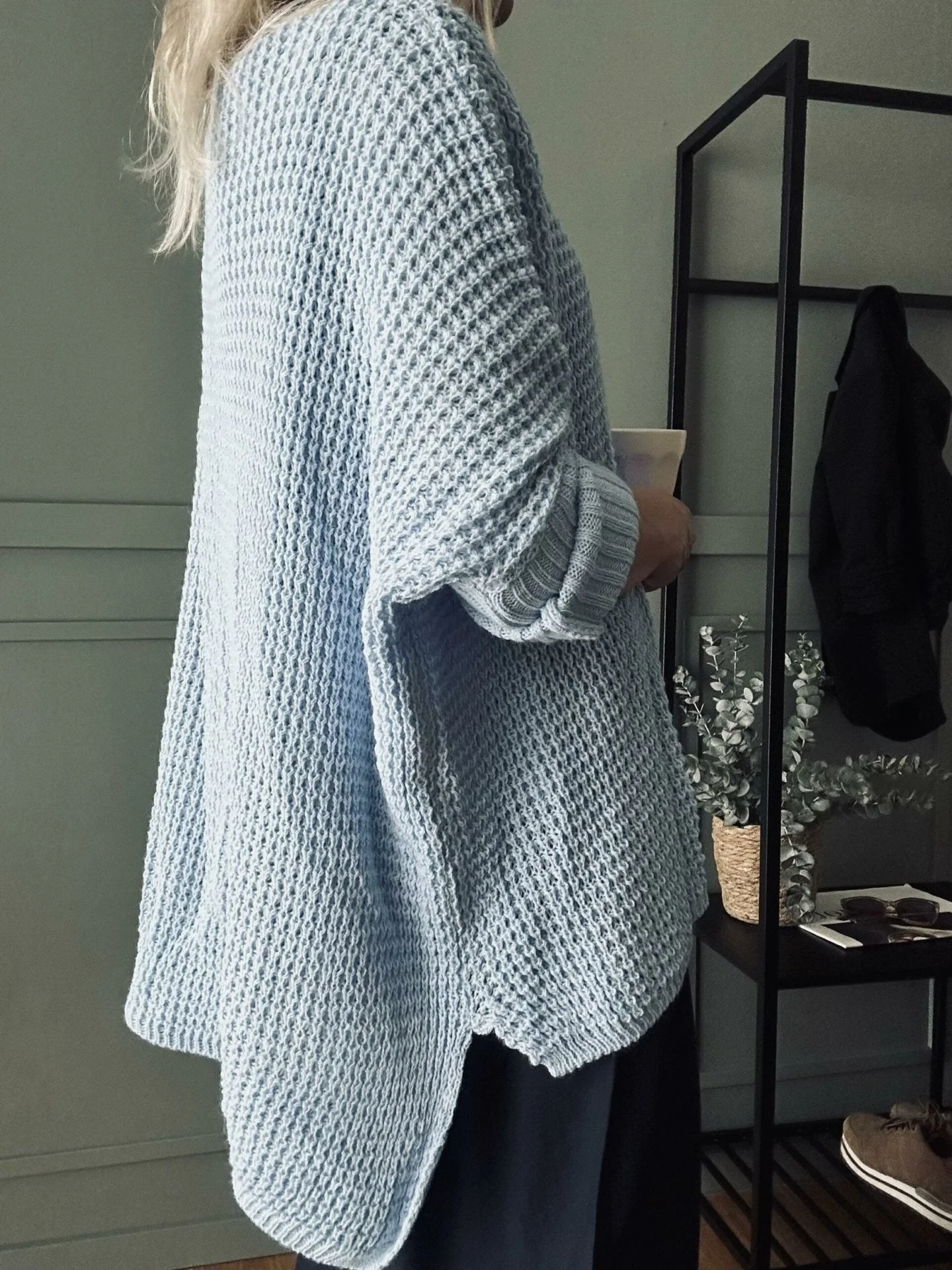Strikk MILLE blå – Onesize - Image 10