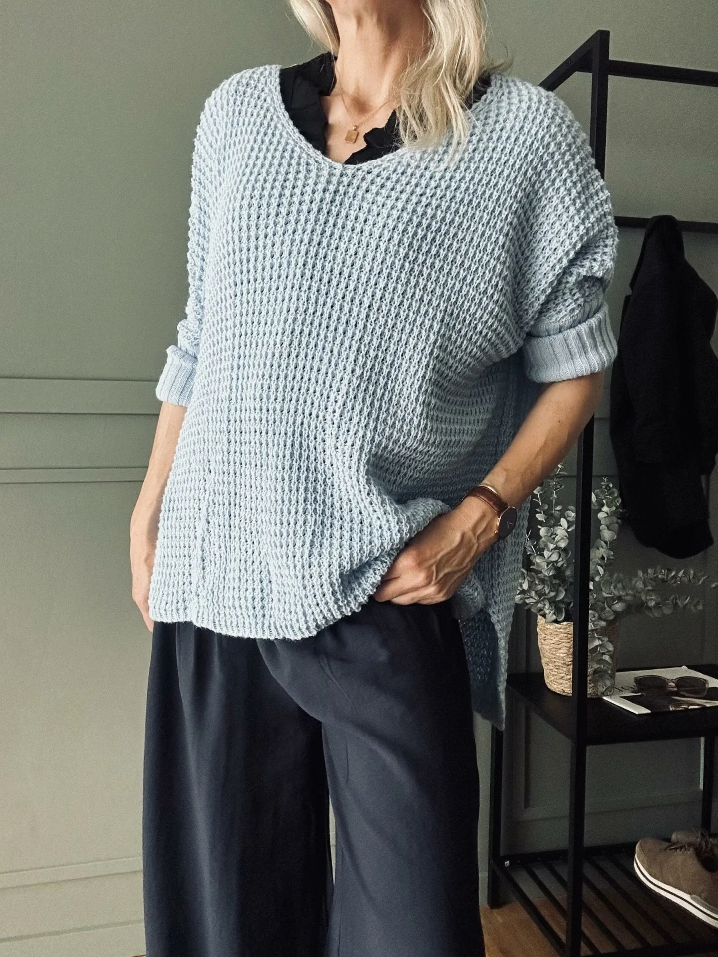 Strikk MILLE blå – Onesize - Image 3
