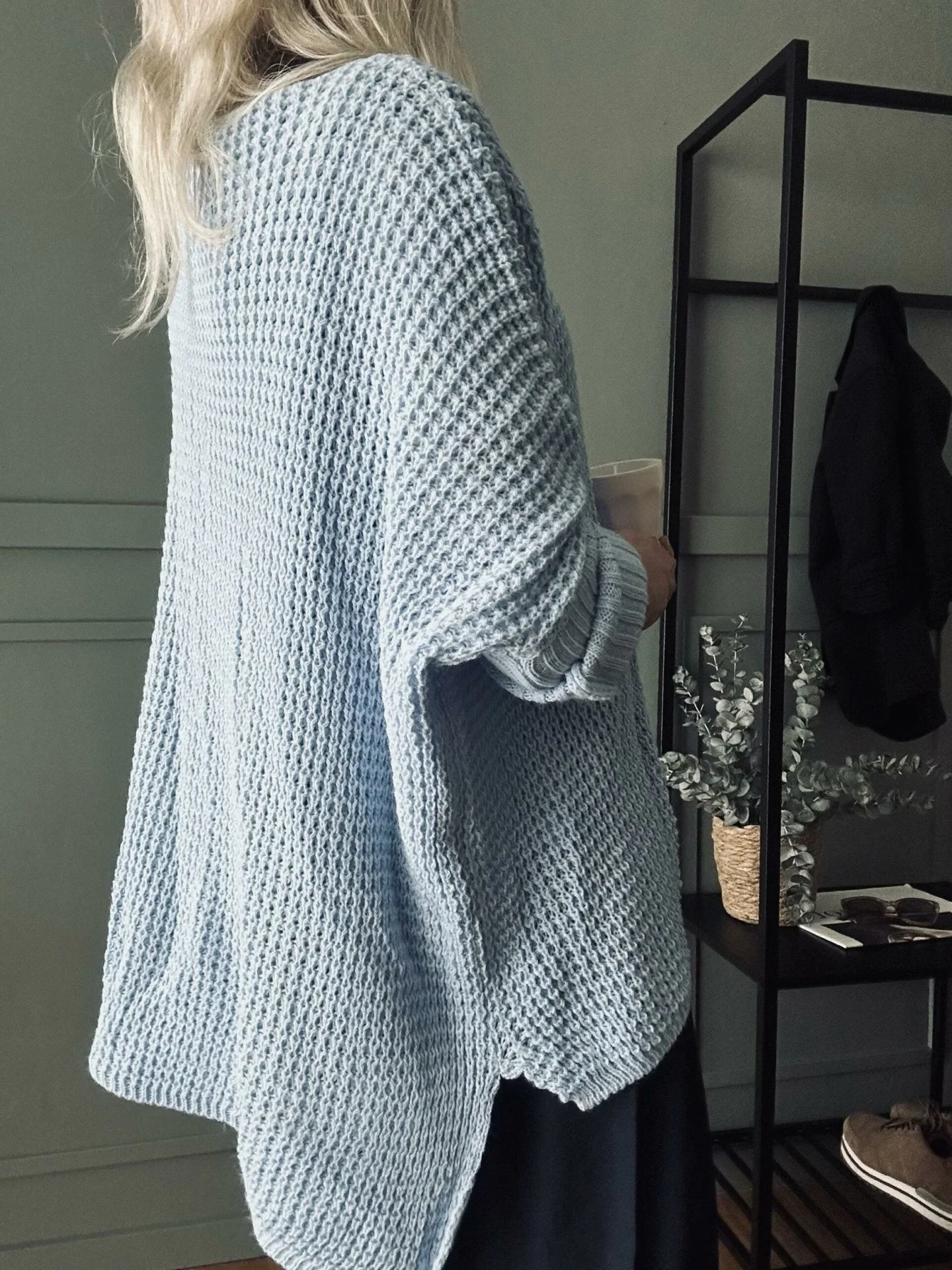 Strikk MILLE blå – Onesize - Image 9