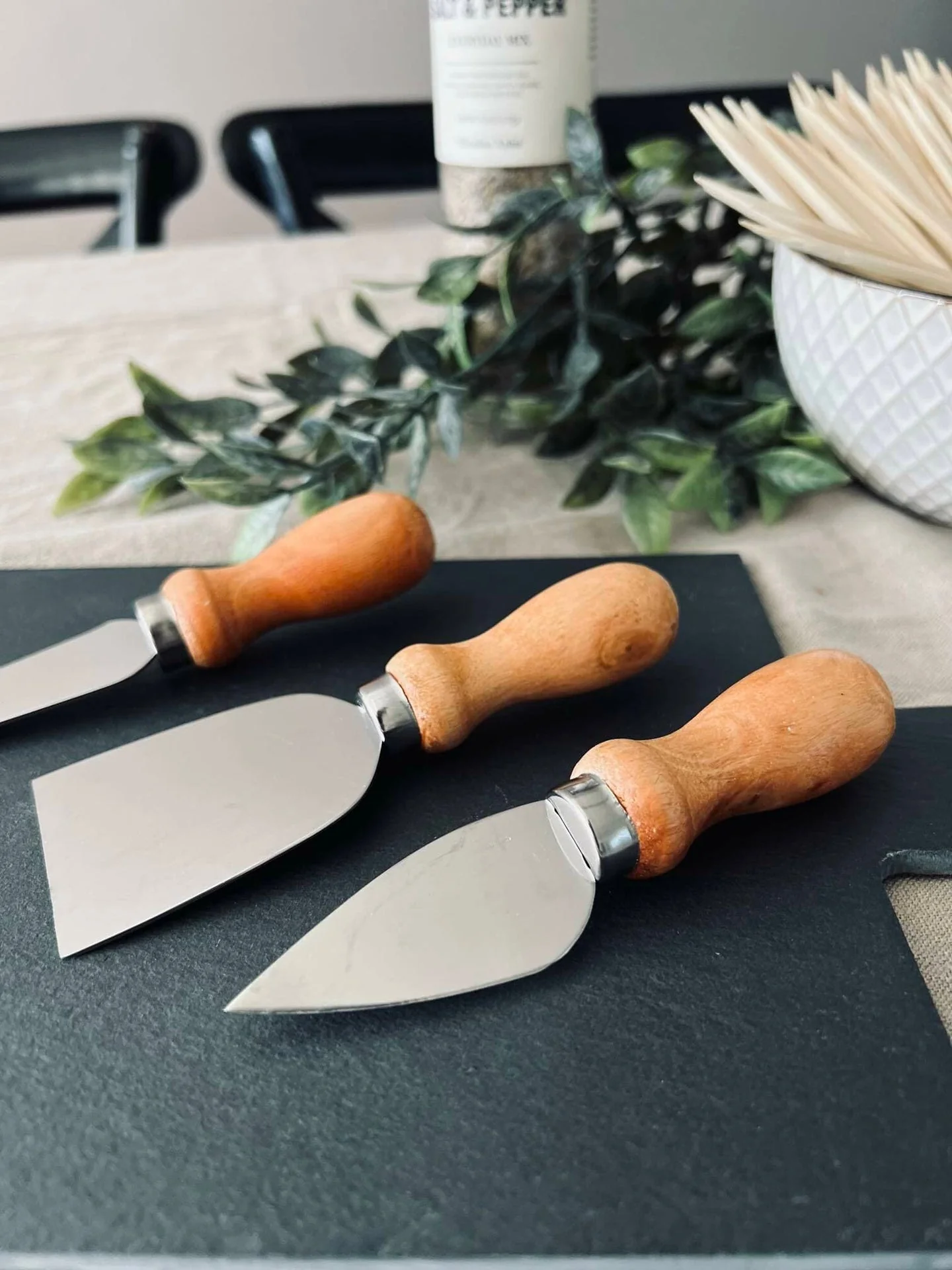 Tapassett med 3 kniver og brett i skifer - Image 3