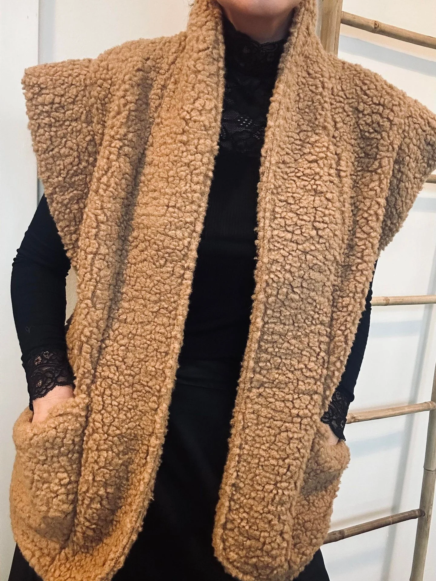 Vest Teddy Camel - Image 3