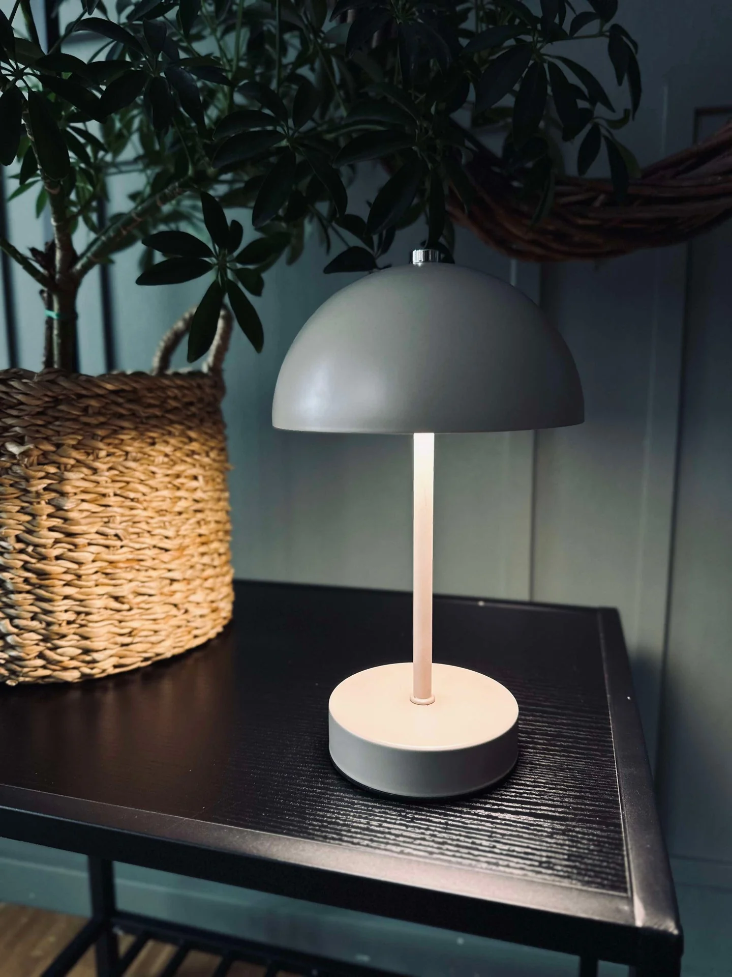Bordlampe med touch - Sand - Image 3